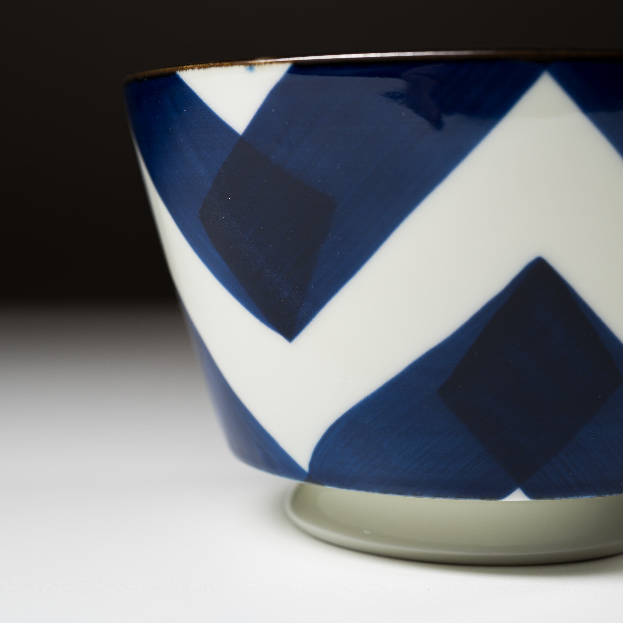 Hasami Ware Donburi Bowl – Handcrafted Japanese Ceramic Rice Bowl Set of 4 | Premium Hatsumi Pottery for Ramen, Sushi & Asian Cuisine | Microwave & Dishwasher Safe