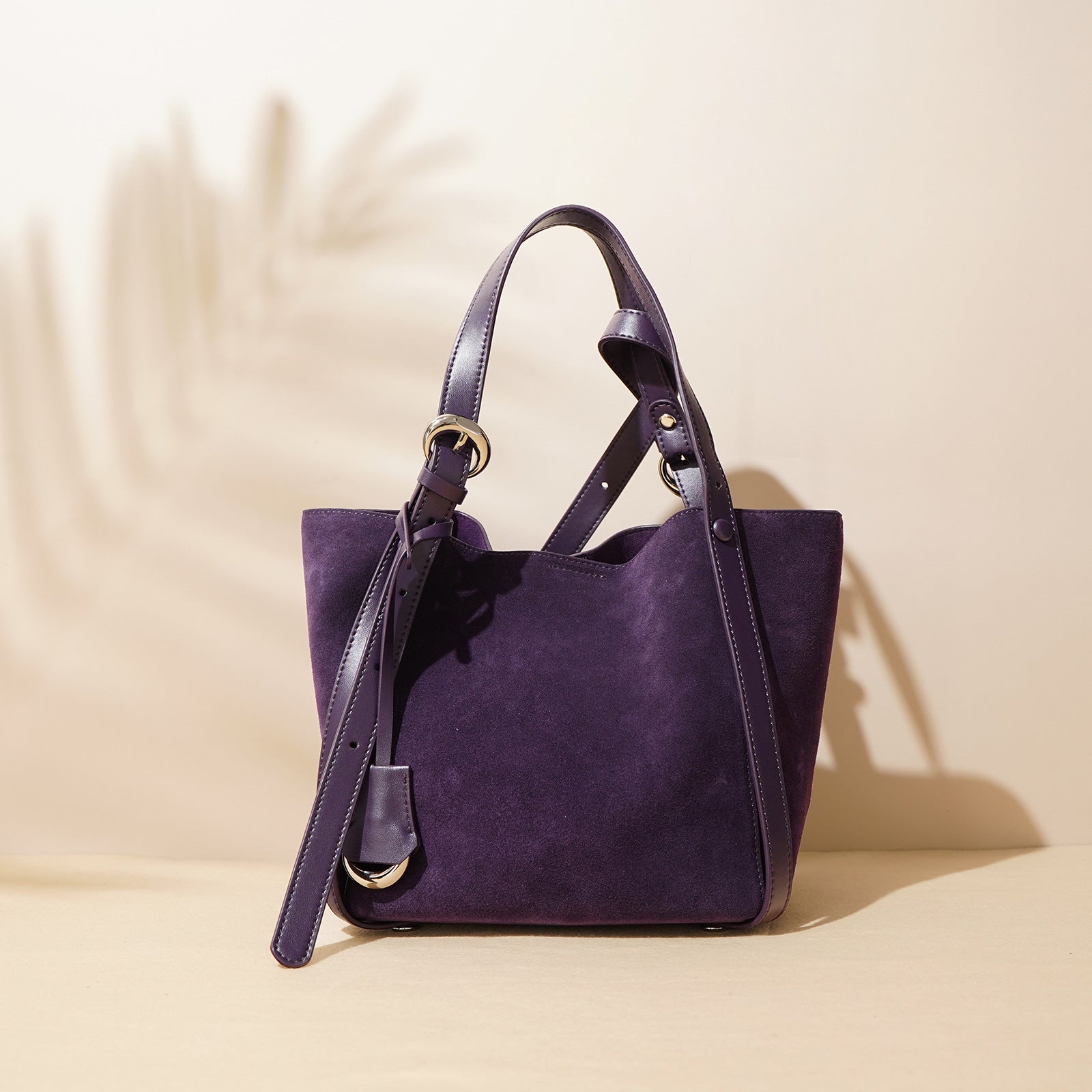 Stylish and Durable Everyday Tote Bag for Women - Perfect for Work, Shopping, and Travel | Water-Resistant & Spacious Designer Handbag
