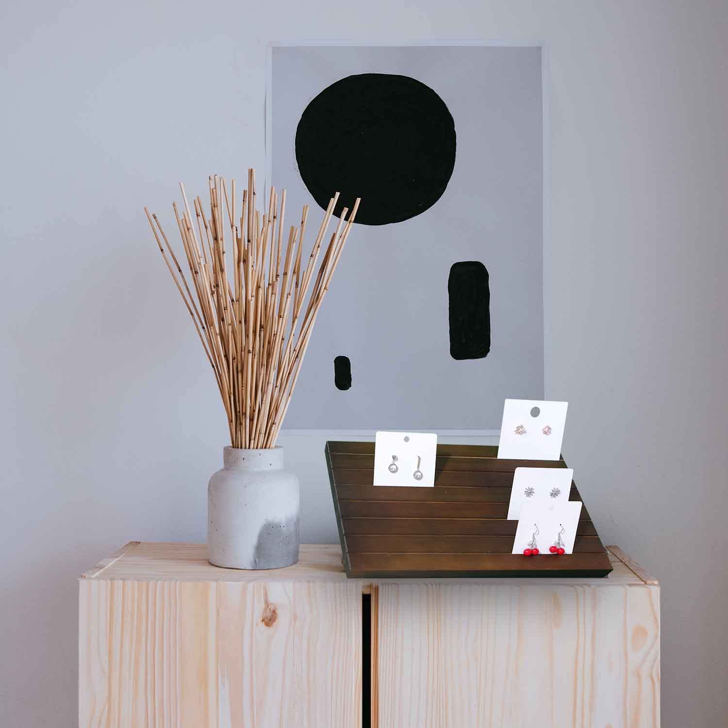 2-Pack Wooden Earring Display Stand - Portable Greeting Card & Business Card Holder for Vendors - Dark Brown Earring Cardboard for Selling - Perfect for Craft Fairs, Boutiques & Jewelry Shows