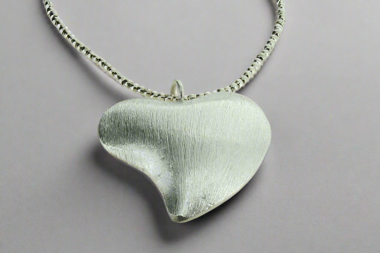 Elegant Sterling Silver Twisted Heart Necklace for Women - Perfect for Valentine's Day Gifts, Anniversaries & Romantic Occasions