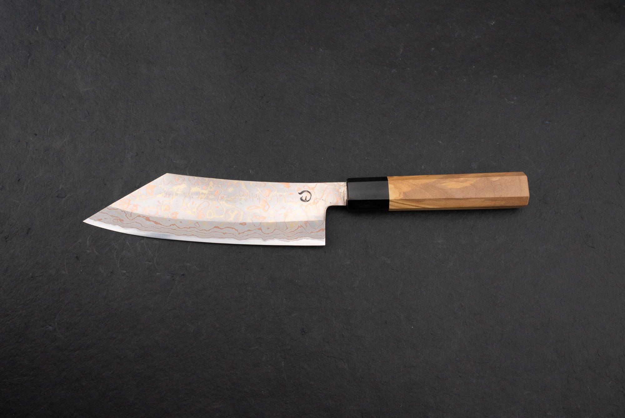 Mutsumi Hinoura V-Toku Rainbow Damascus Hakata 180mm Japanese Kitchen Knife – Premium Chef Knife for Sushi, Sashimi & Meat Cutting