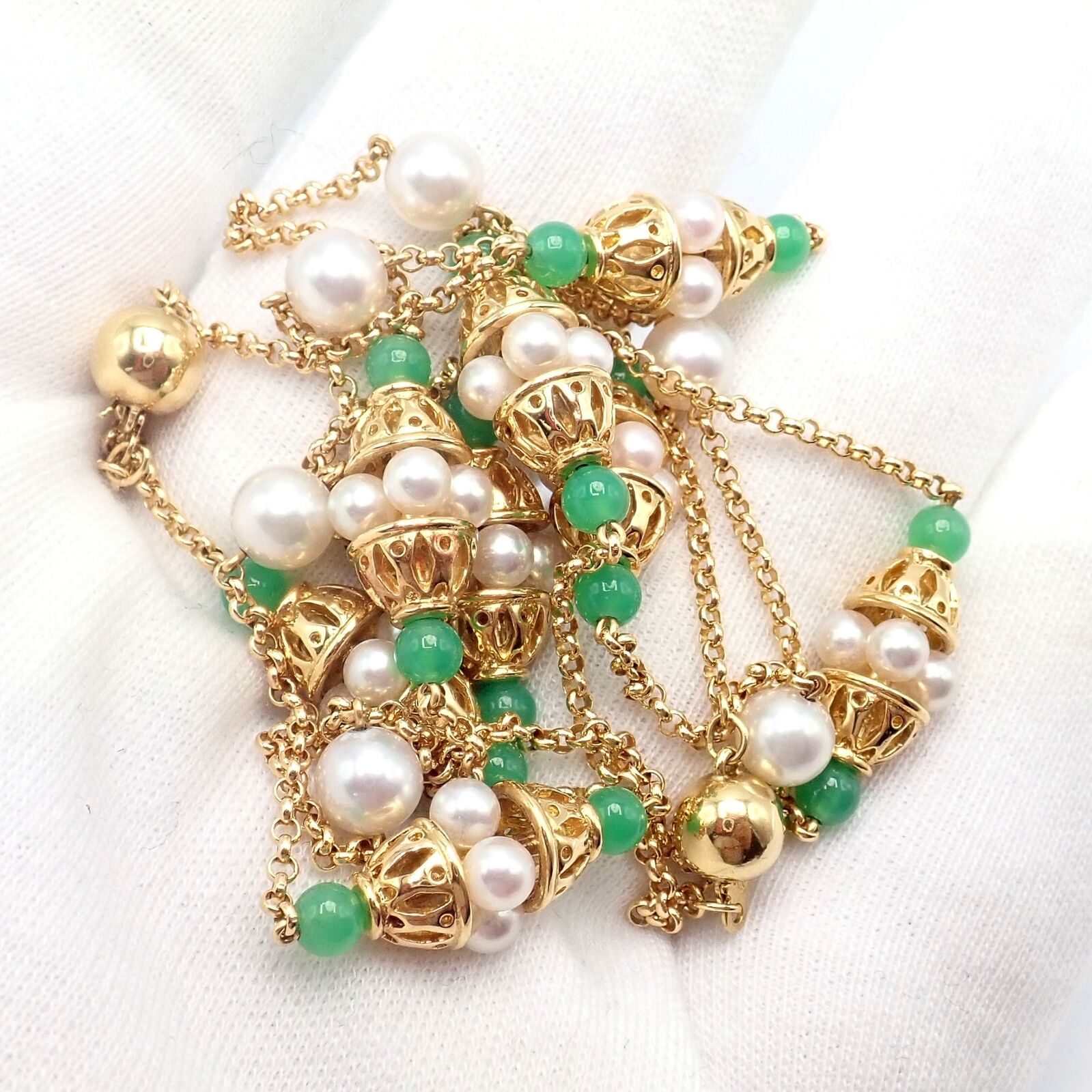 Vintage Mikimoto 18k Yellow Gold Pearl & Chalcedony 32