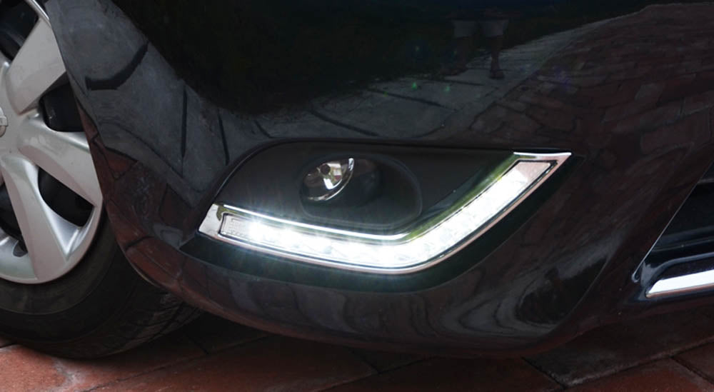 10 LED Direct Fit White Daytime Running Lights (DRL) for 2015-2019 Nissan Versa Sedan - Easy Installation & Bright Visibility for Daytime Safety Driving