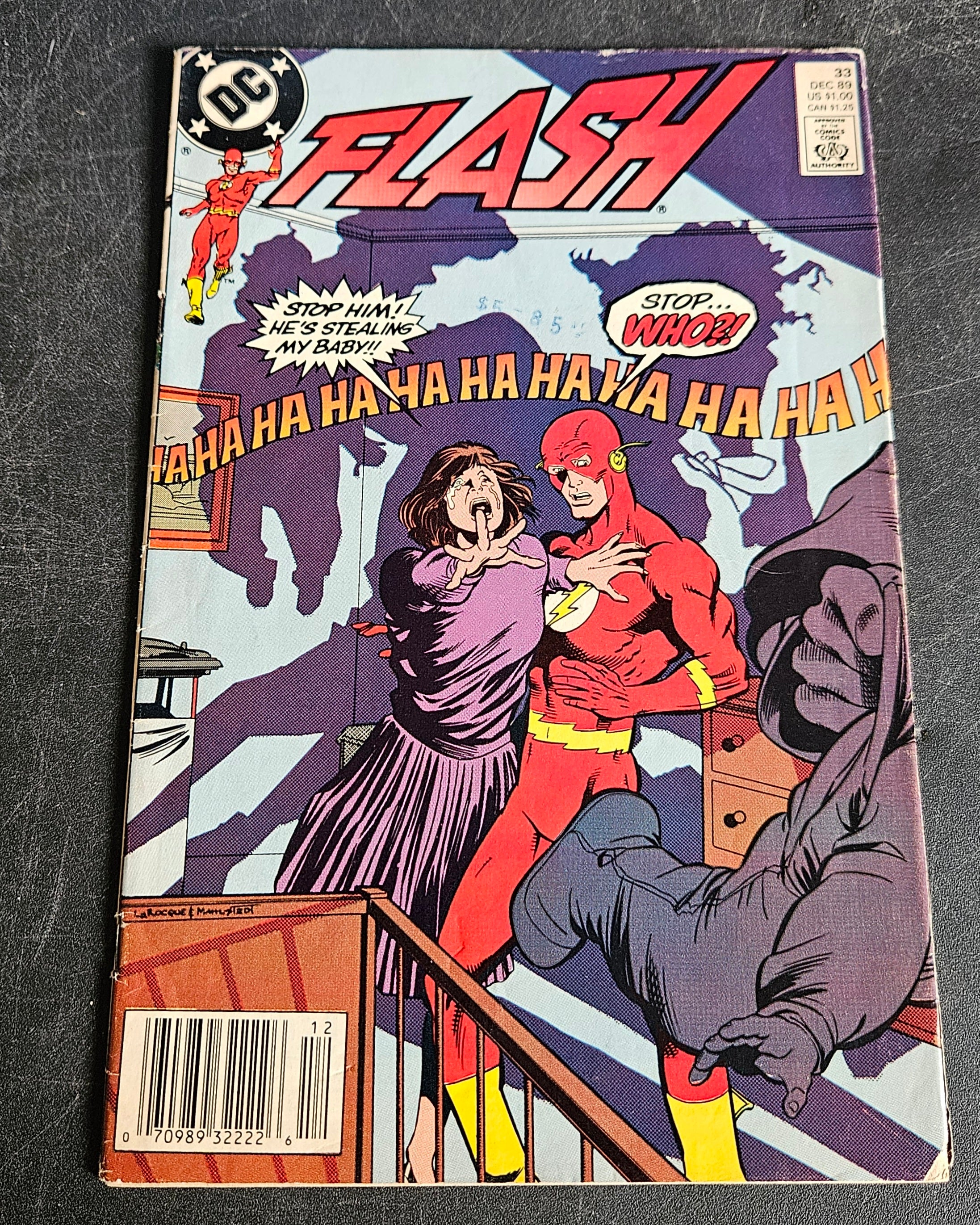 Detective Comics #33 December 1989 DC Comic Book - Flash Origin Story, Vintage Collectible for Comic Book Enthusiasts & DC Fans