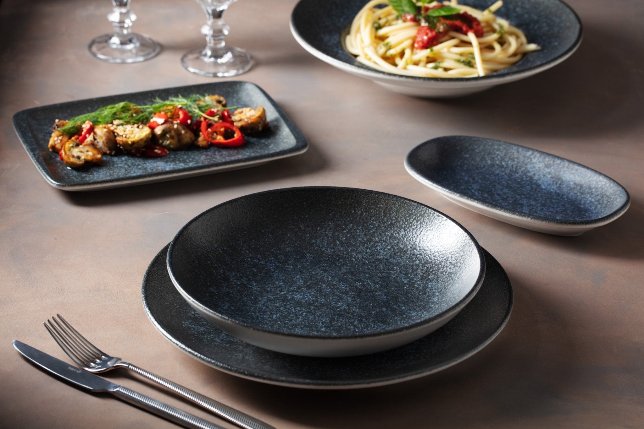 Premium Vega Pasta Plate 28cm (400cc) - Durable Ceramic Dinnerware for Italian Cuisine, Perfect for Home Dining & Restaurant Use