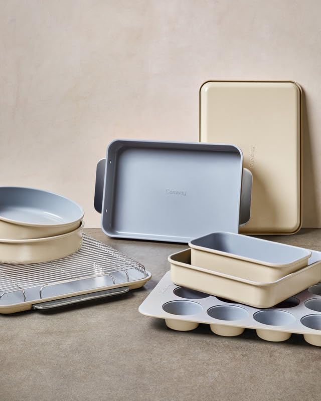 Caraway Non-Stick Ceramic 9”x13” Baking Pan - PTFE & PFOA Free, Non-Toxic Ceramic Coating - Perfect for Brownies, Lasagna, Casseroles & Sheet Cakes - Oven & Dishwasher Safe - Ideal for Family Dinners & Holiday Baking - White