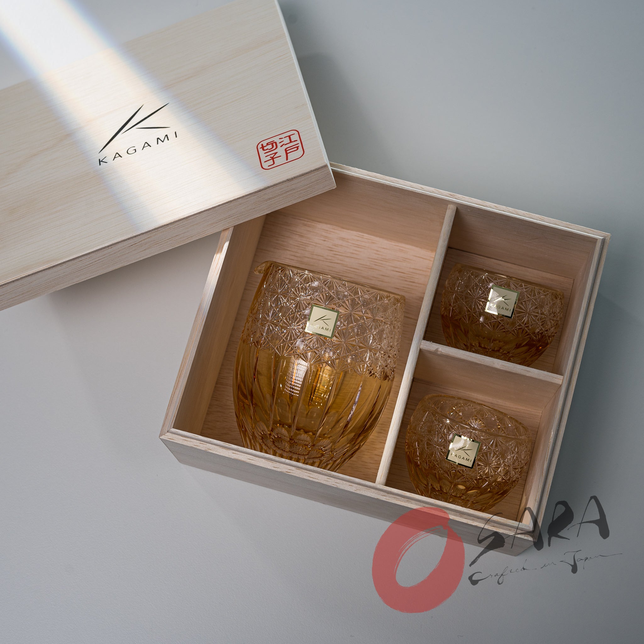 KAGAMI Crystal Edo Kiriko Sake Set - Dazzling Wind (Junichi Nabetani) - Premium Japanese Handcrafted Glass Sake Cups & Decanter Set for Gifts, Special Occasions & Japanese Dining Experience