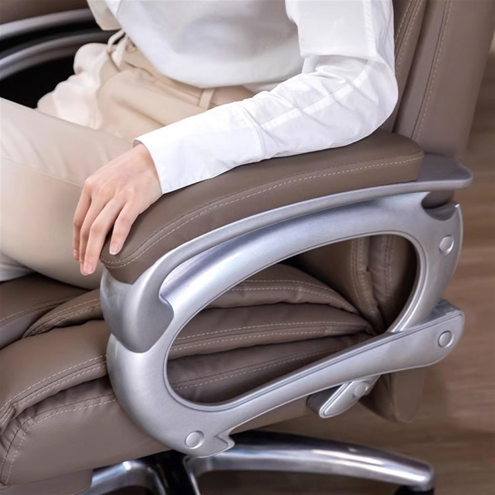 Ergonomic Office Chair with Footrest - Adjustable Height & Swivel for Home & Business Use - Comfortable Desk Chair for Conference Rooms, Study & Workstations
