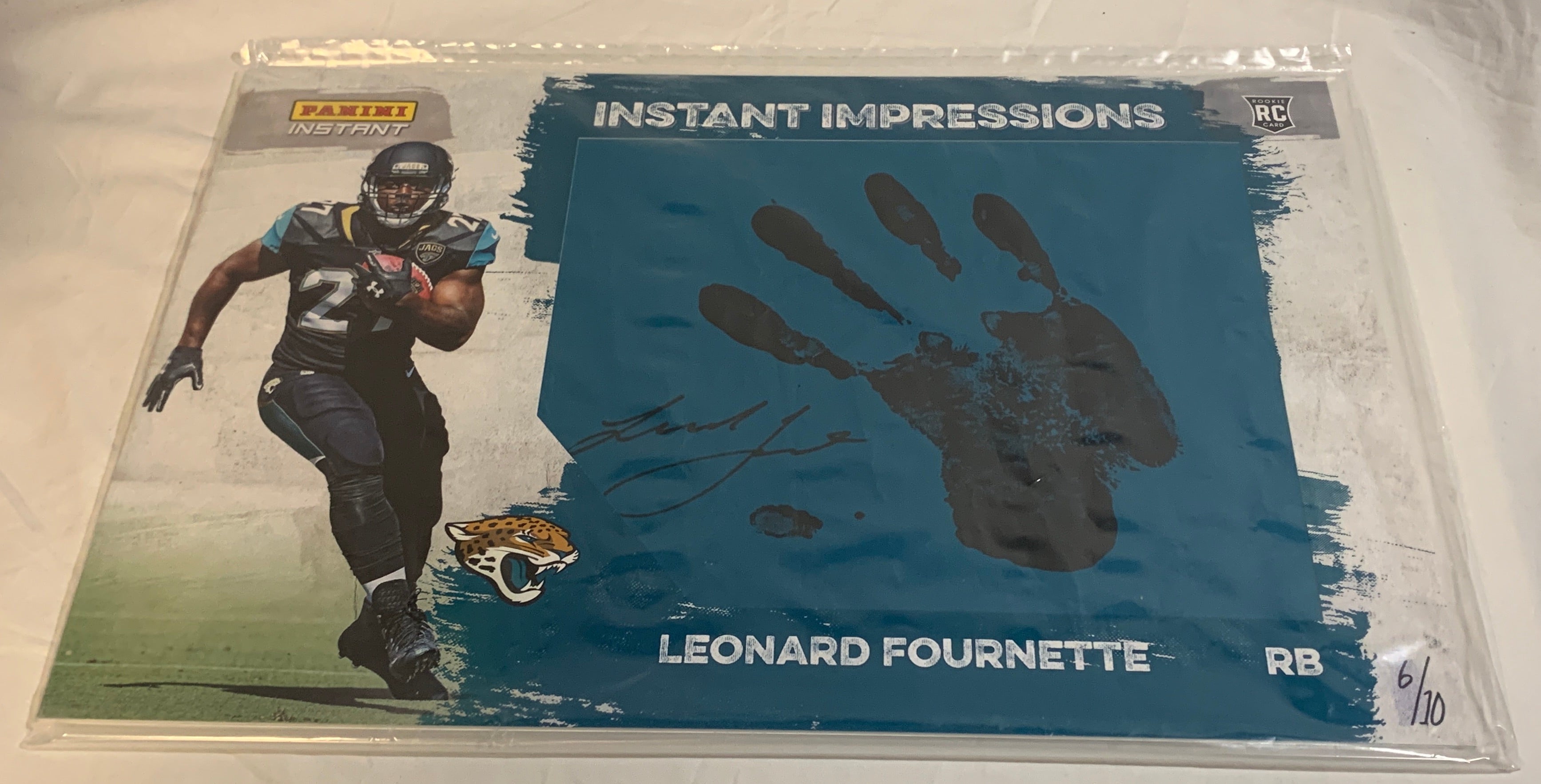 Leonard Fournette Autographed 6/10 Rookie Card - Panini Instant Impressions Super Bowl Champion Collectible - Perfect for NFL Memorabilia Collections & Sports Fan Gifts