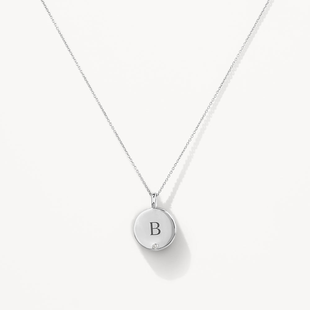Personalized Engravable Silver Circle Flip Locket Necklace - Perfect for Anniversary Gifts, Valentine's Day & Keepsake Jewelry
