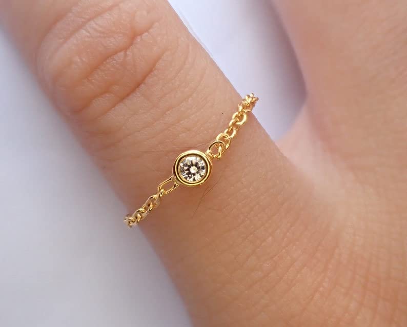 14K Yellow Gold Dainty Diamond Chain Ring - Natural Diamond Bezel Set Minimalist Band for Women - Perfect for Everyday Wear, Gift Giving & Special Occasions