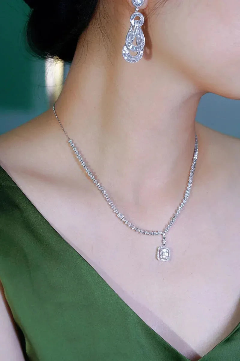 18K White Gold Diamond Necklace for Women - 2.6 Carat Natural Diamond Romantic Galaxy Pendant - Elegant Engagement & Wedding Jewelry Gift for Her - Perfect for Anniversaries, Valentine's Day & Special Occasions