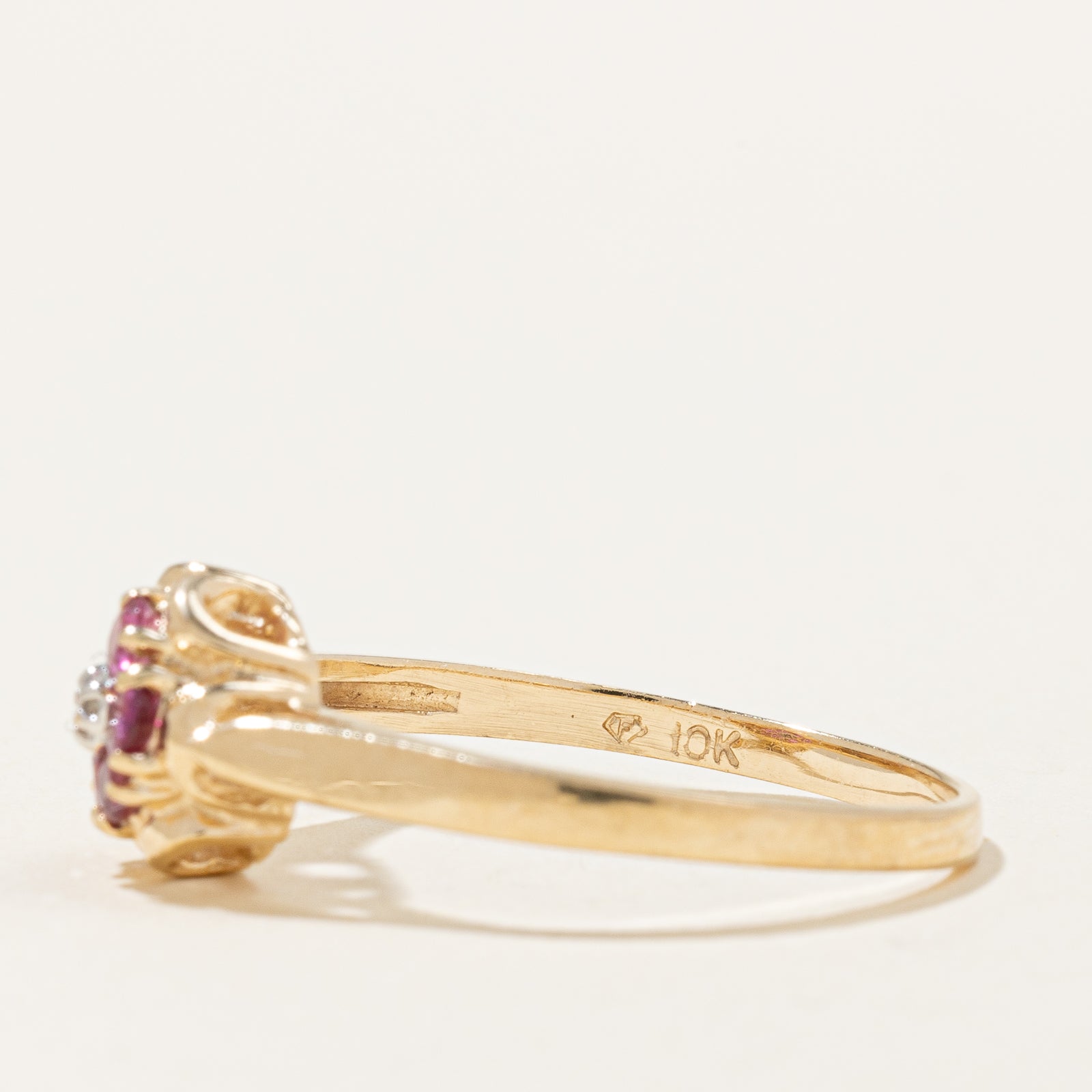 Exquisite Ruby & Diamond Flower Ring - 0.30ctw Gemstone, 0.007ct Diamond, Size 8.25 - Perfect for Anniversary Gifts, Valentine's Day & Special Occasions
