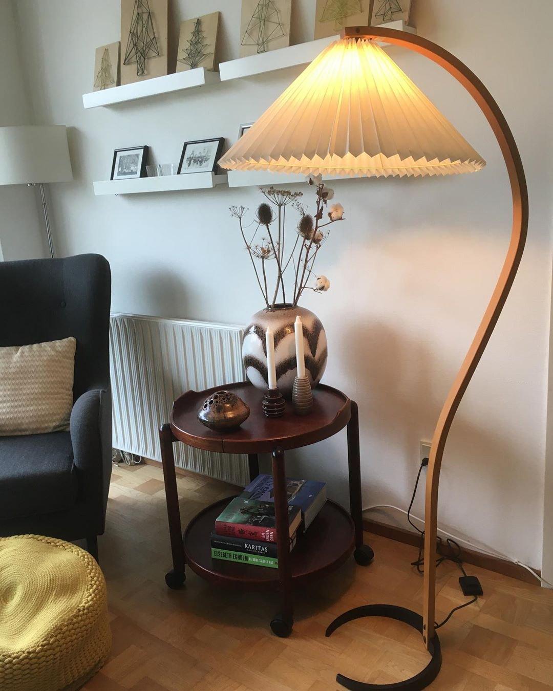 Modern Caprani Floor Lamp - Adjustable LED Standing Light for Living Room, Bedroom & Office - Brighten Your Space with Stylish Home Decor Lighting