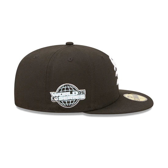 Chicago White Sox 2005 World Series Comic Cloud Black 59FIFTY Fitted Hat for Men - Official MLB Baseball Cap for Games & Streetwear Fashion