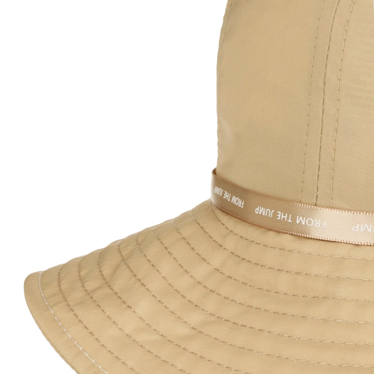 Kangol From the Jump Bucket Cloth Hat - Stylish Unisex Cotton Bucket Hat for Men & Women - Perfect for Outdoor Activities, Beach, Hiking and Summer Fashion