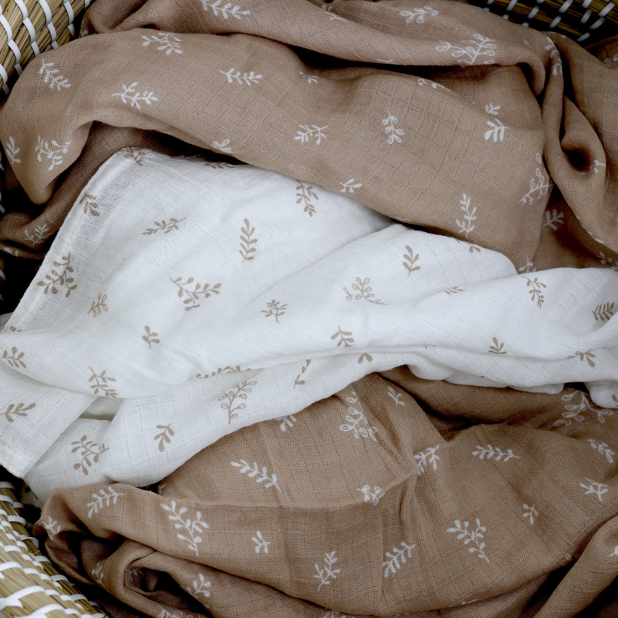 Organic Cotton 3-Pack Muslin Swaddle Wraps for Babies - Soft Breathable Baby Blankets - Chestnut Brown - Perfect for Newborn Swaddling, Nursing Cover & Stroller Blanket