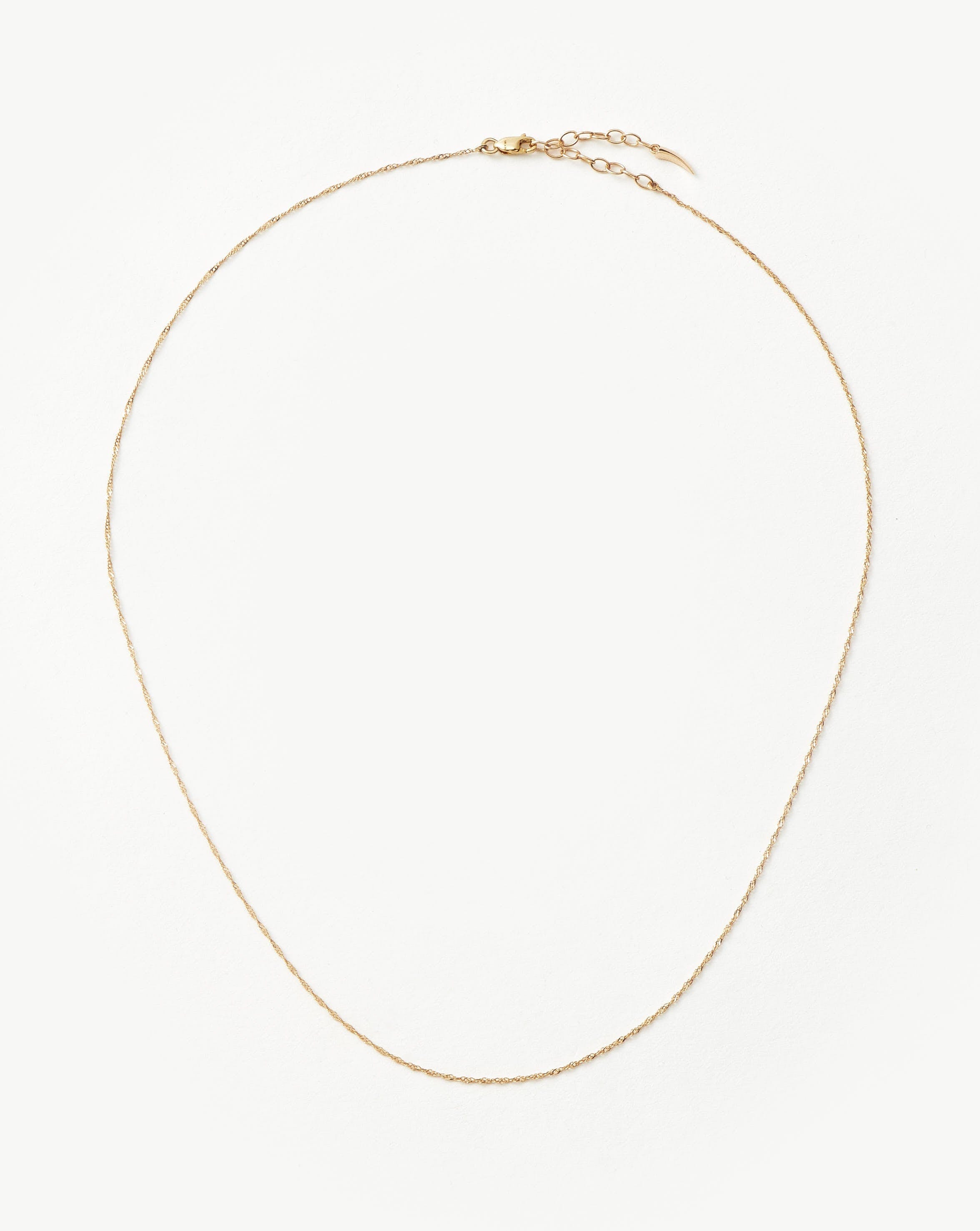 Elegant Twisted Short Chain Necklace for Women - Trendy Layered Minimalist Jewelry - Perfect for Everyday Wear, Office & Date Night