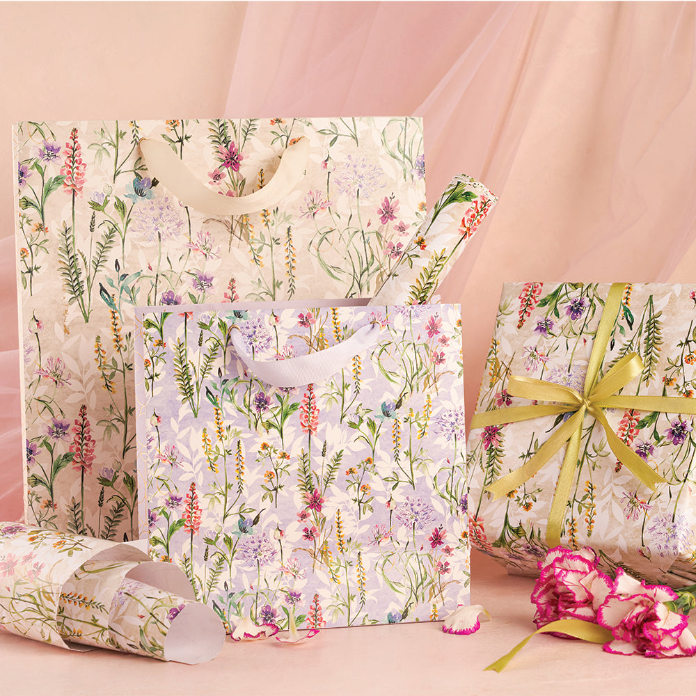 Elegant Ivory Blossom Gift Bags - Set of 5 for Weddings, Baby Showers & Party Favors | Premium Quality Gift Packaging