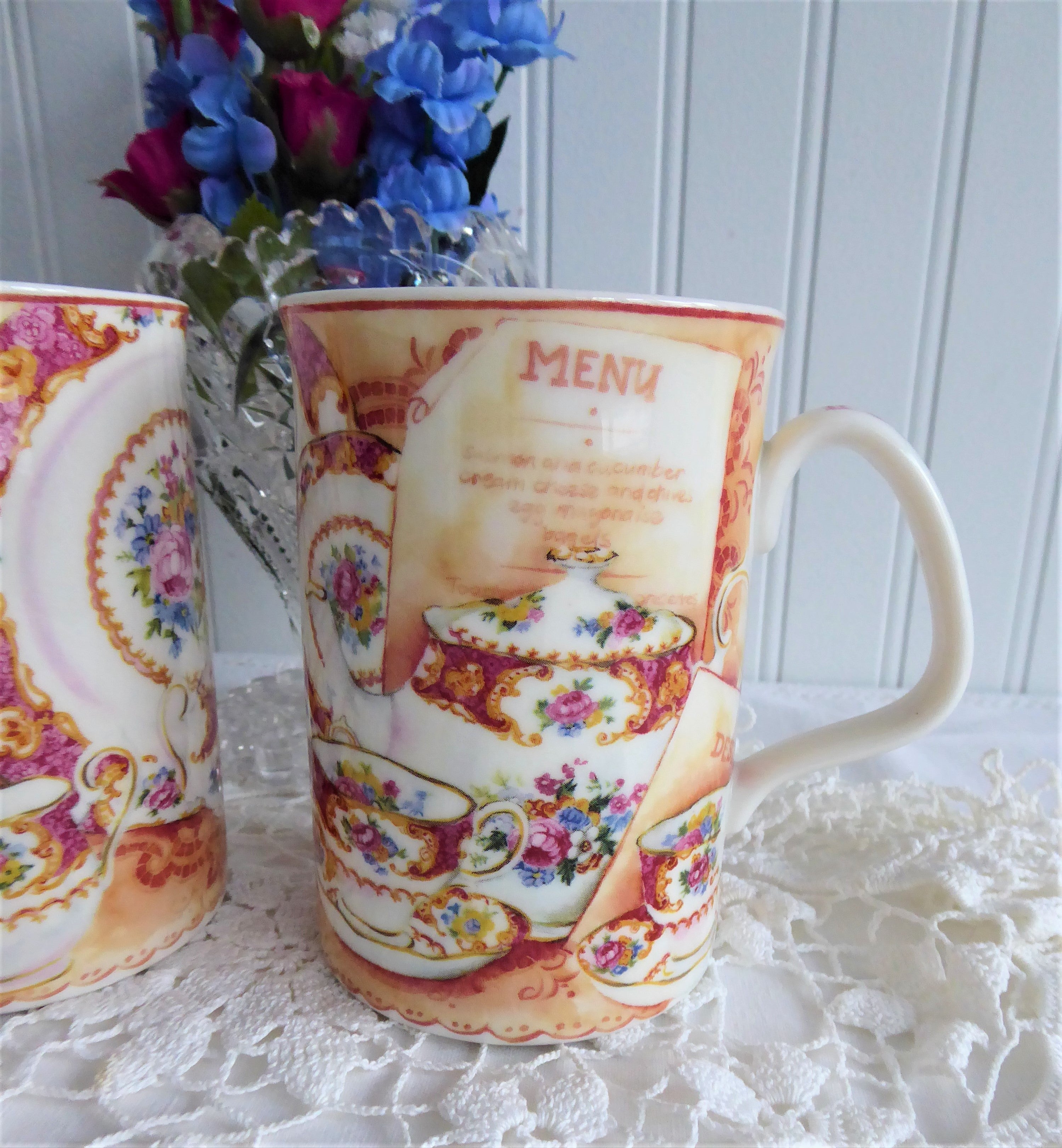 Royal Albert Lady Carlyle Collage Mug Pair - Elegant Afternoon Tea Set, Floral Bone China Tea Cups with Saucers - Perfect for English Tea Parties, Bridal Showers & Gift Giving