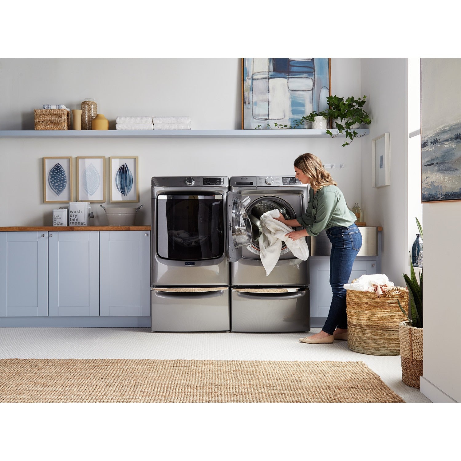 Maytag Metallic Slate 5.8 cu.ft Front Load Washer & 7.3 cu.ft Gas Dryer Set (MHW8630HC/MGD8630HC) - Large Capacity Laundry Pair for Family Homes & Apartments