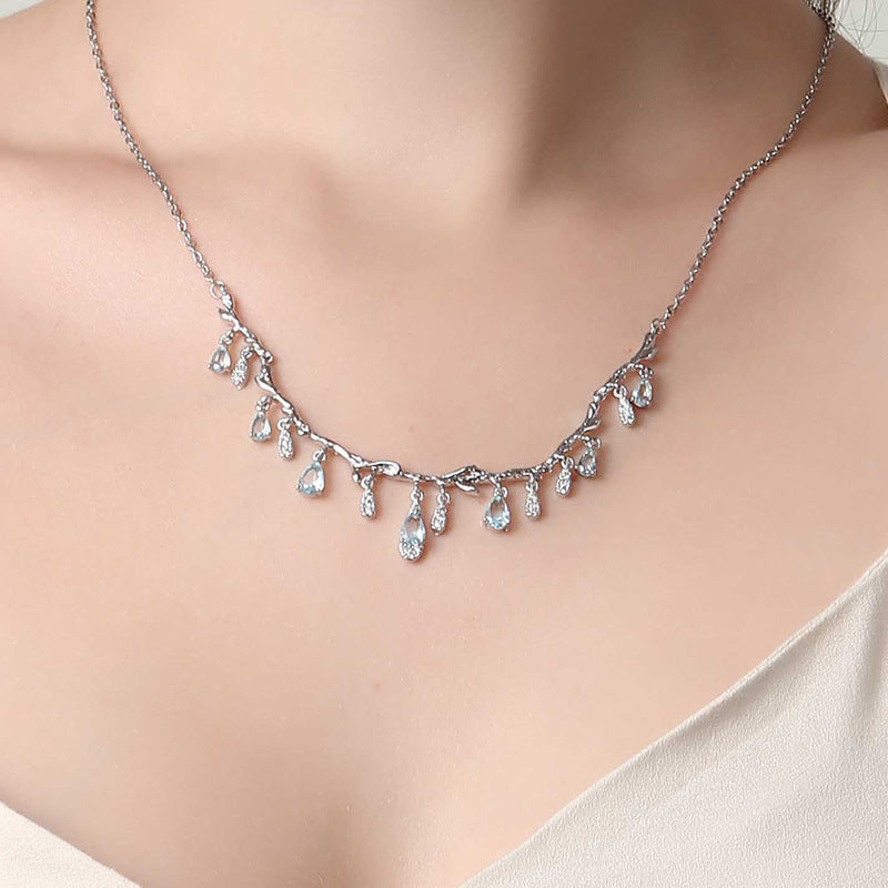 Elegant Teardrop Clavicle Charm Necklace for Women | Sterling Silver Minimalist Pendant Jewelry | Perfect for Date Night, Wedding & Everyday Wear | HN3235