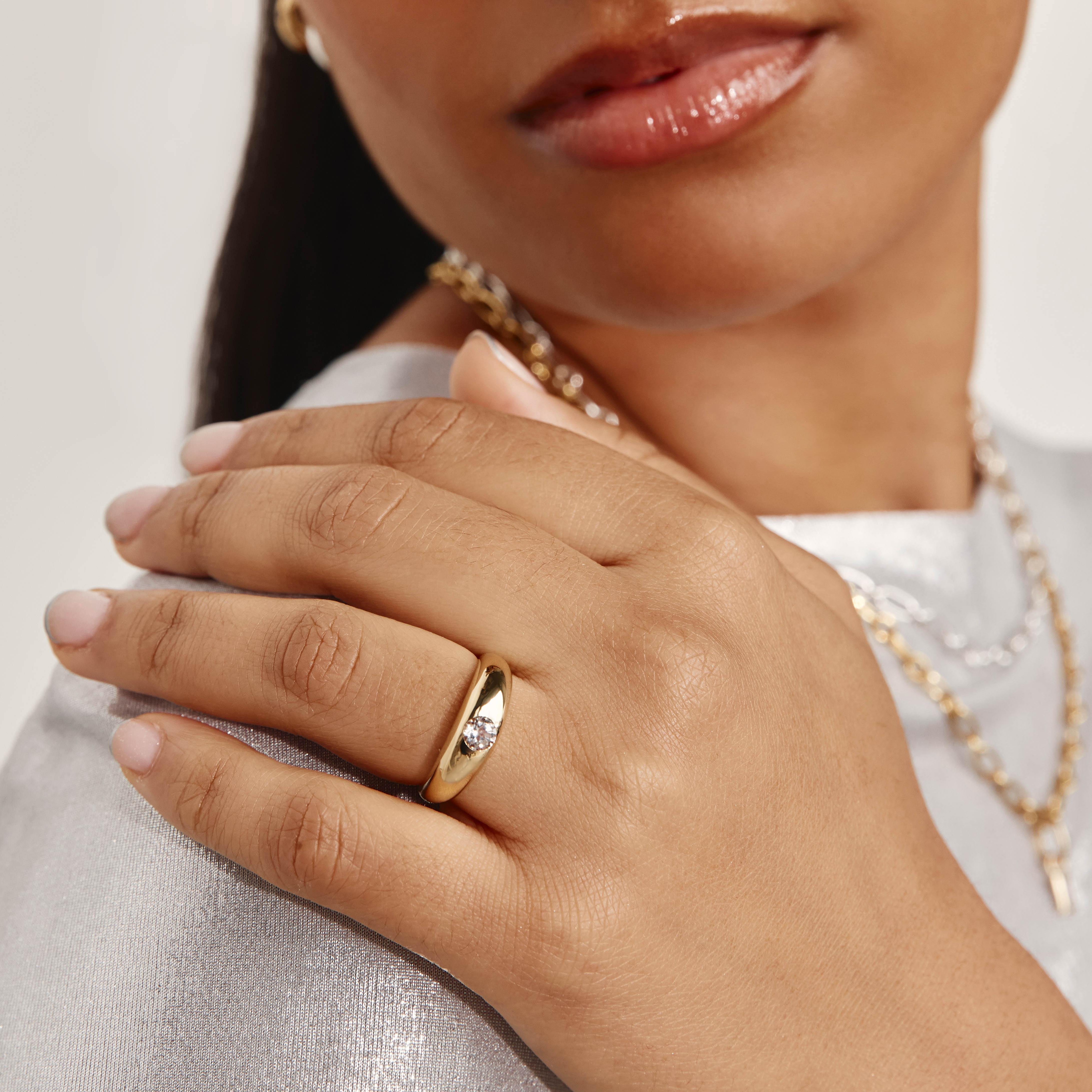 14K Gold White Topaz Round Curve Pinky Ring for Women - Elegant Stackable Minimalist Ring for Daily Wear & Special Occasions