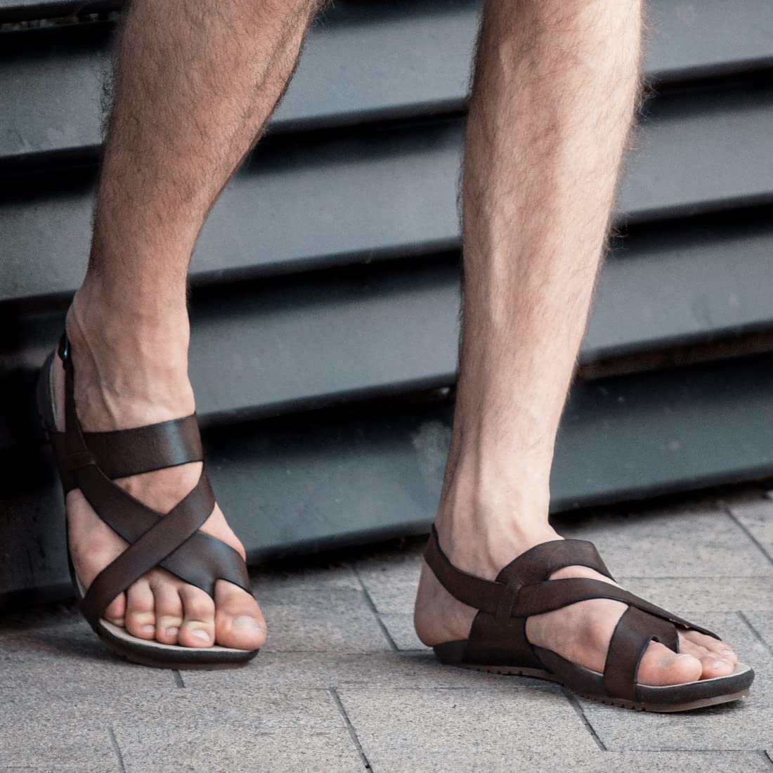 **Men's Genuine Leather Sandals - Adjustable Strap Outdoor Sandals for Walking, Beach & Travel - GM202**