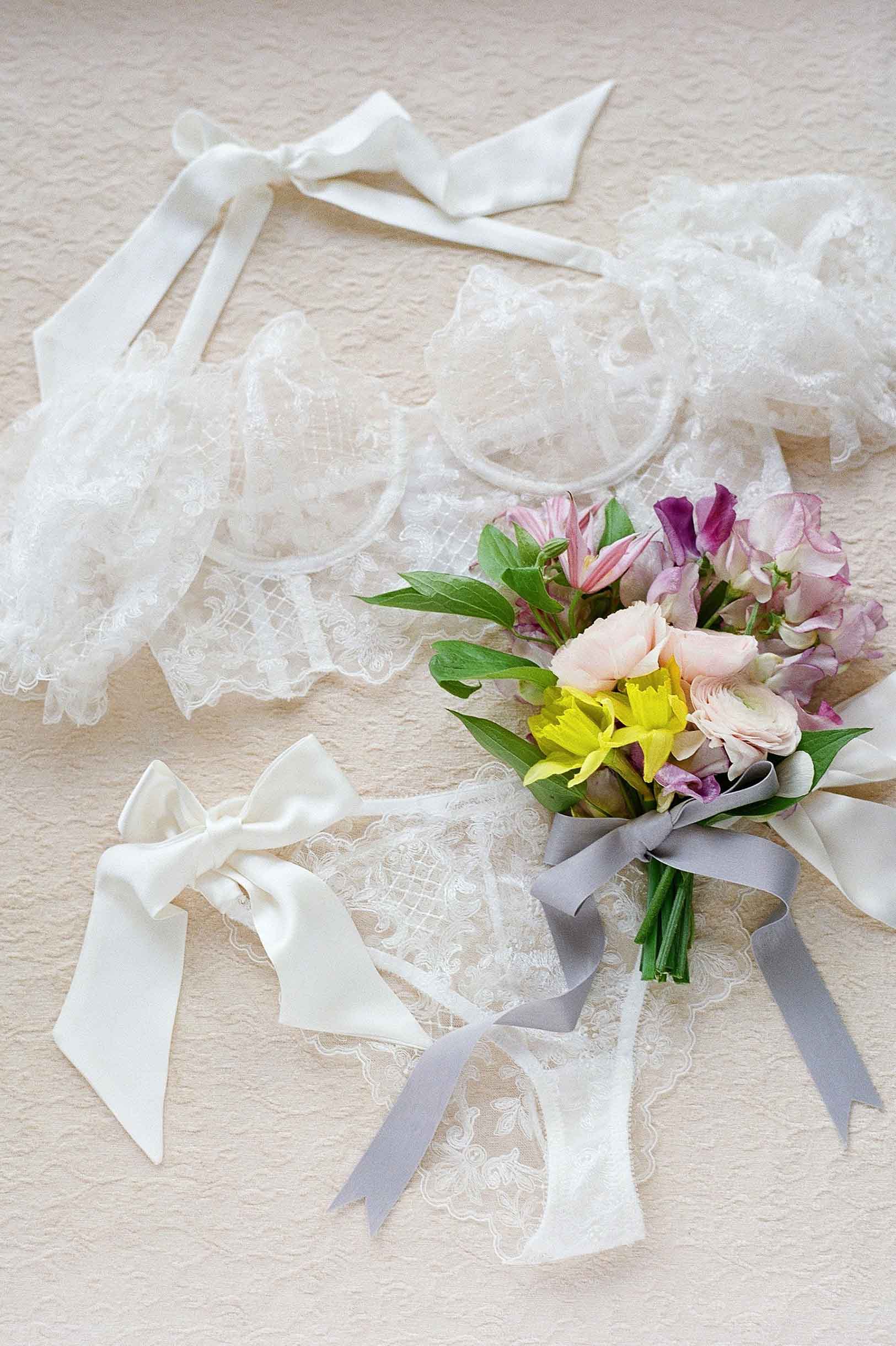 Elegant French Embroidery Detachable Sleeves in Ivory - Perfect for Weddings, Parties & Special Occasions