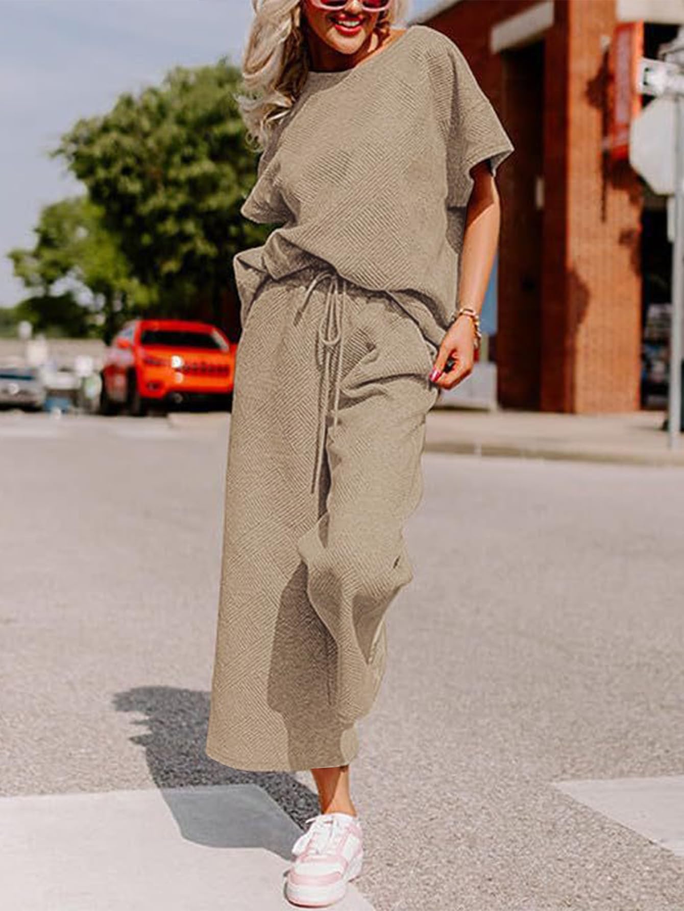 Women's 2-Piece Knit Lounge Set - Short Sleeve Pullover Top & Wide Leg Pants | Soft Summer Outfit for Home, Travel & Relaxation | 2024 Casual Comfort Wear