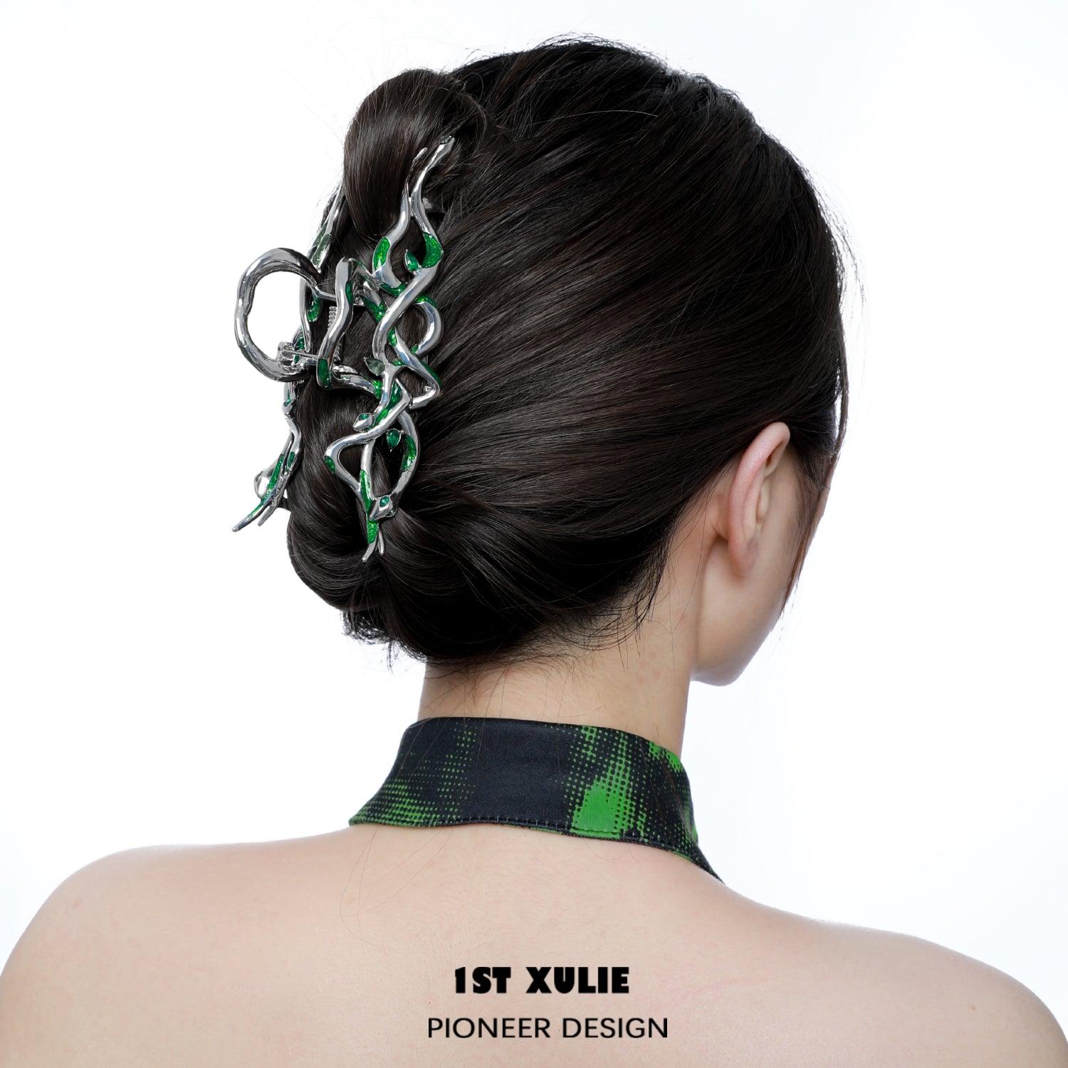 18k Platinum Plated Slytherin House Snake Hair Clip - Elegant Shark Tooth Hairpin for Women | Perfect for Cosplay, Harry Potter Themed Parties & Gothic Fashion Accessories