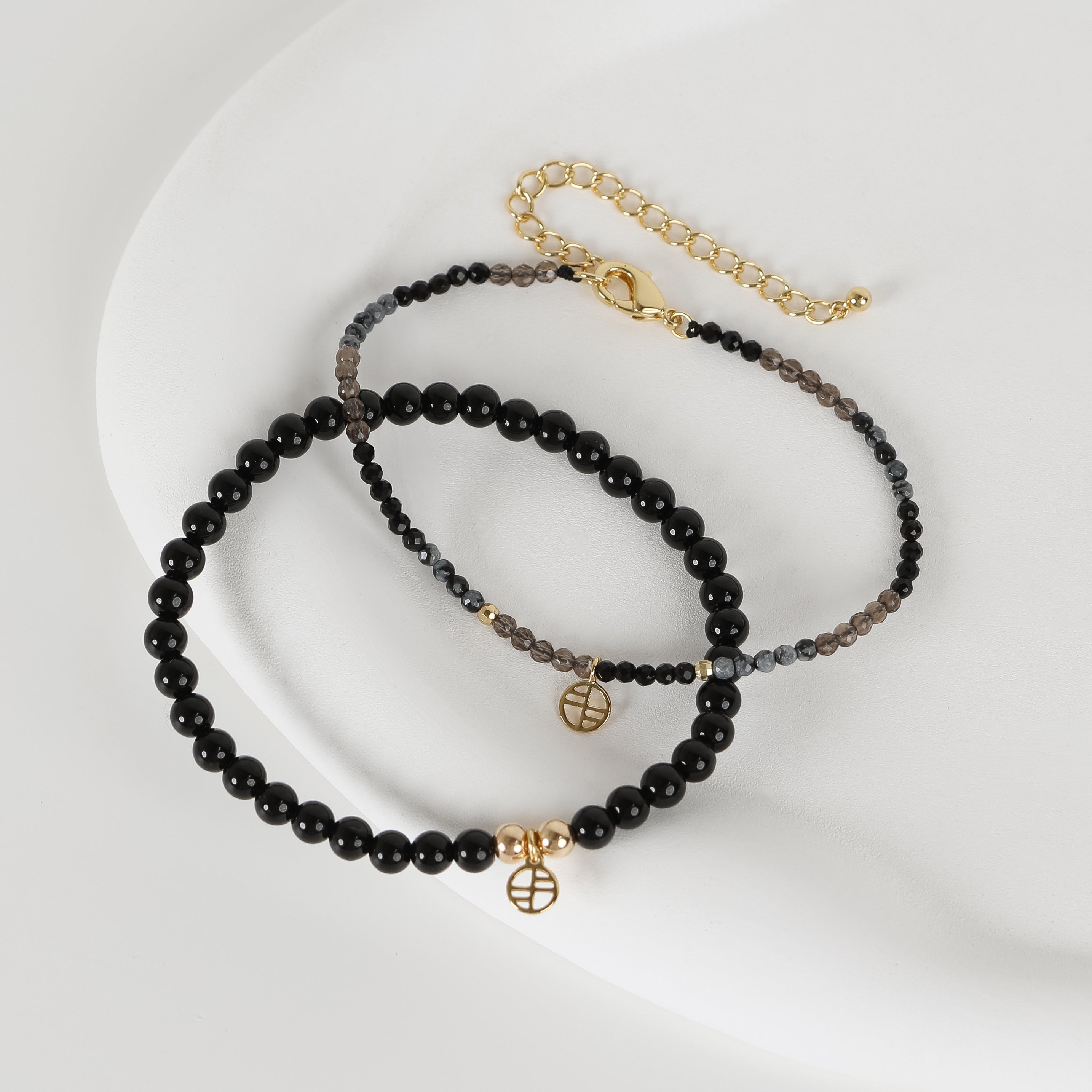 Stylish Black Bracelet Set for Women - Trendy Minimalist Jewelry for Everyday Wear & Special Occasions