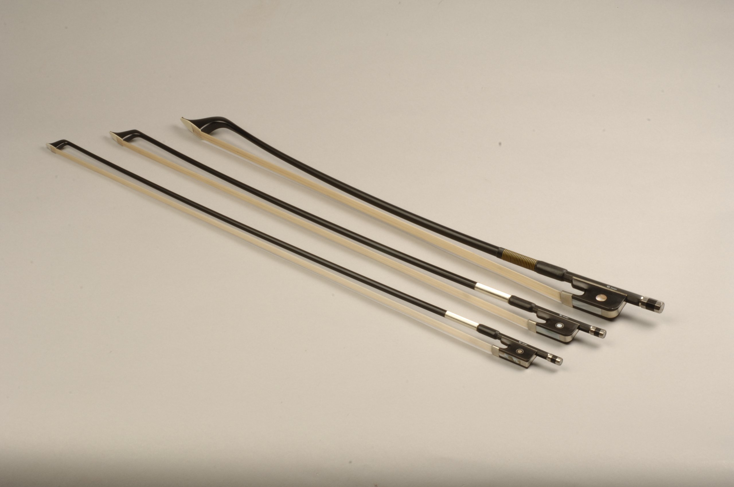 NS Design String Bass Bow (NSBBFS) - Premium Carbon Fiber Bow for Upright Bass - Perfect for Orchestral Performances & Jazz Ensembles