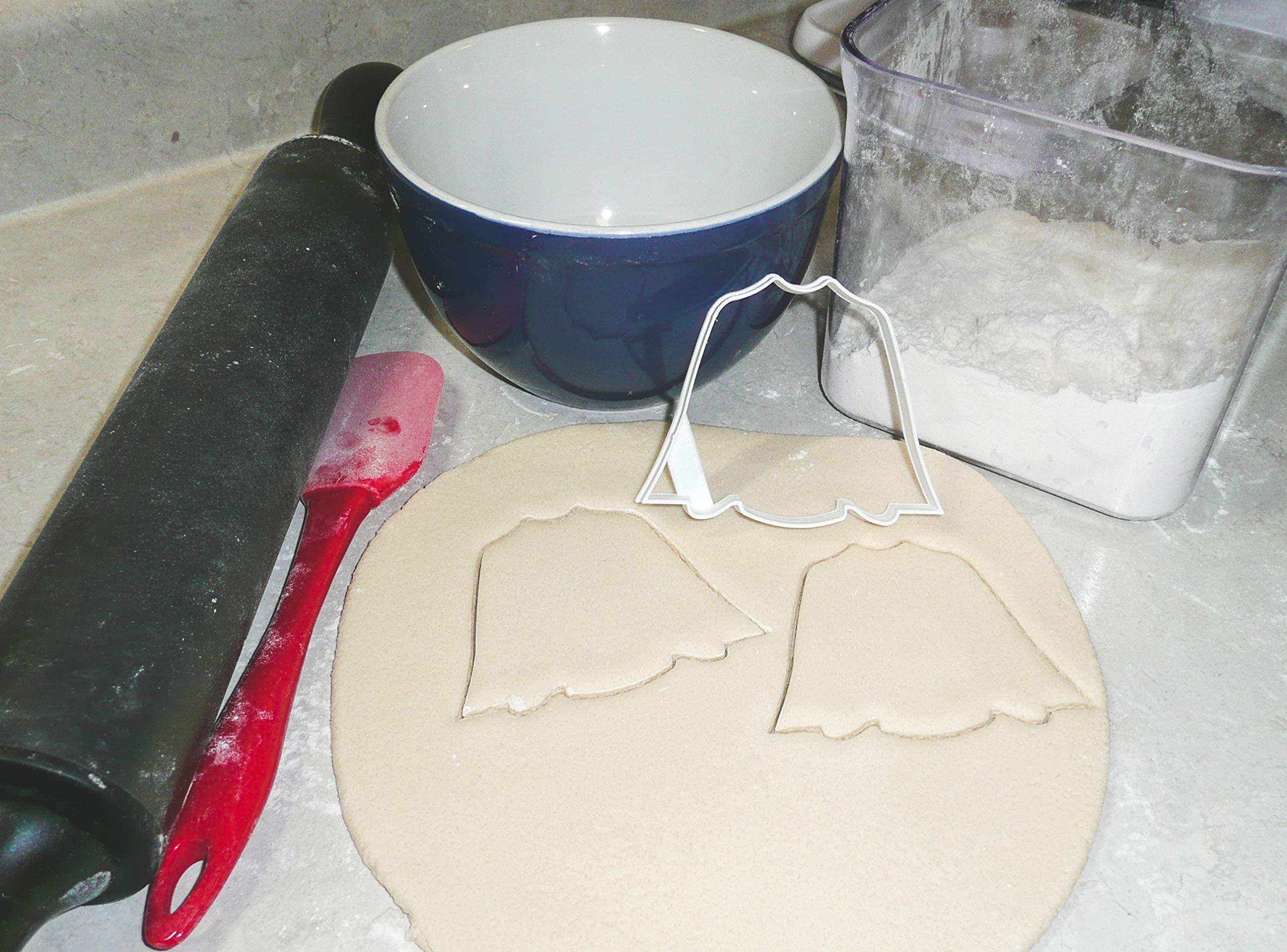 Superhero Cape Supernatural Superhuman Power Cookie Cutter - Made in USA (PR918) - Perfect for Halloween, Cosplay, and Superhero-Themed Baking