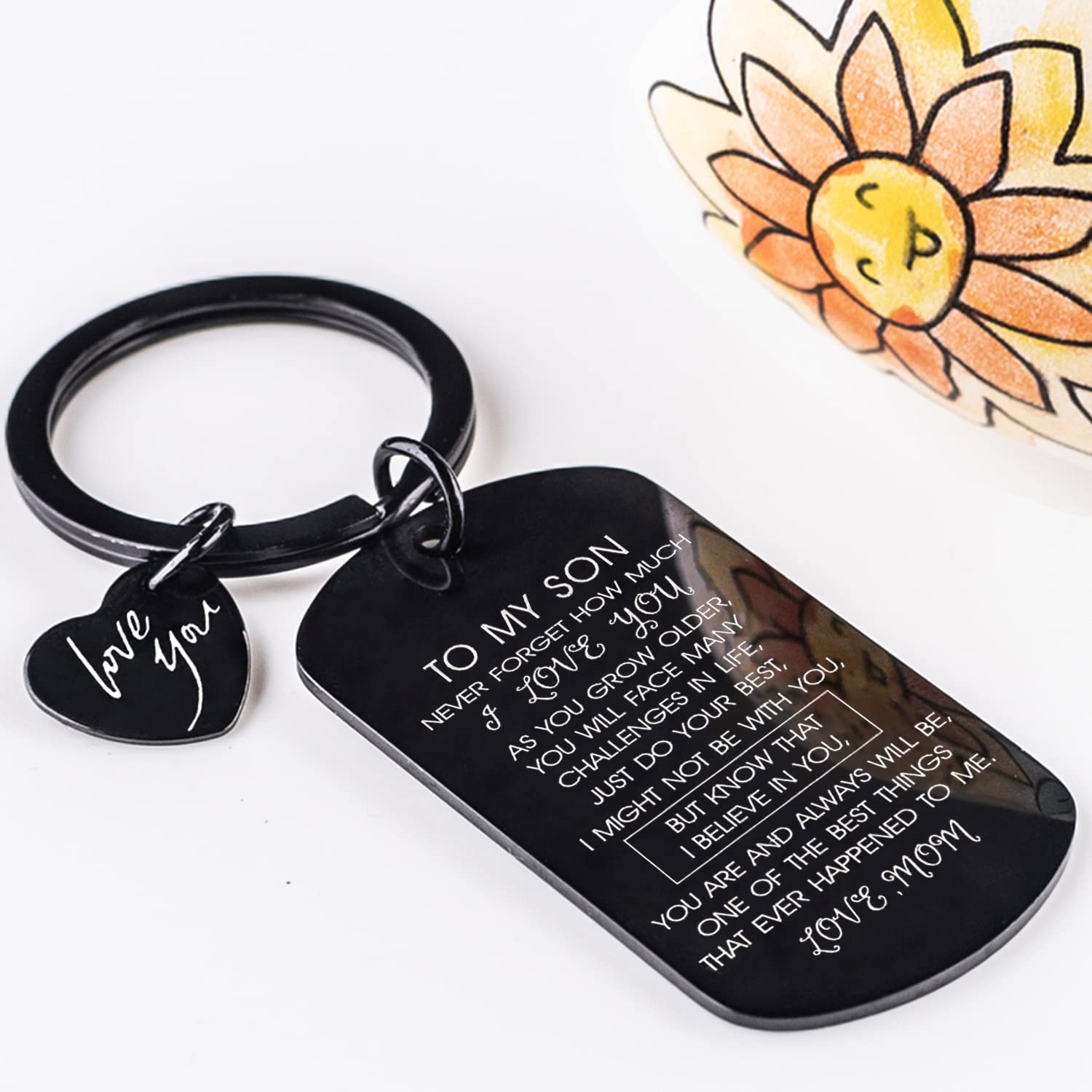 Personalized 'To My Man' Keychain - Romantic Valentine's Day, Birthday & Anniversary Gift for Him - Perfect for Couples, Boyfriends & Husbands