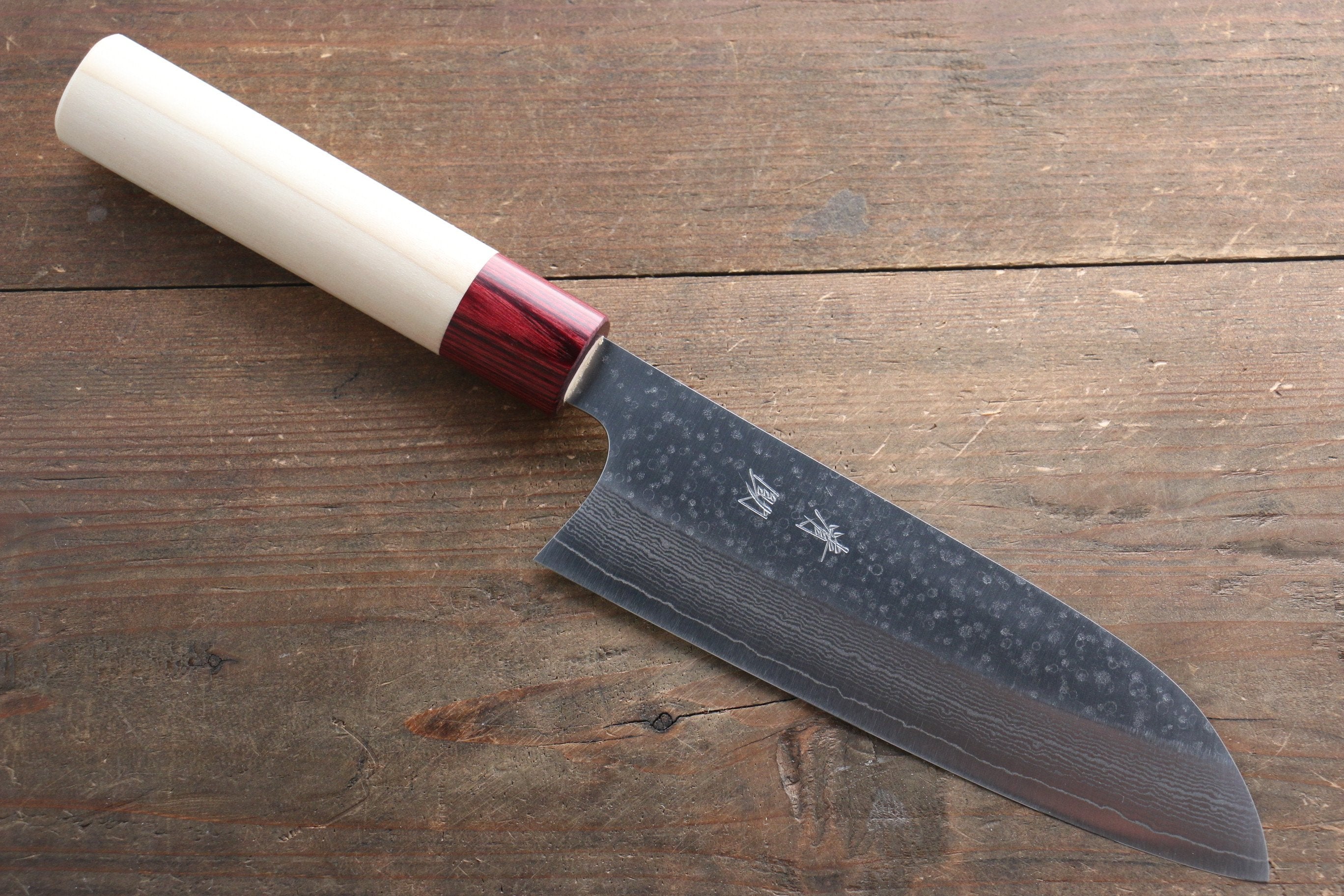 Premium Seisuke VG10 16-Layer Hammered Damascus Santoku Knife 165mm with Magnolia Wood Handle - Japanese Kitchen Knife for Professional Chefs & Home Cooking, Perfect for Slicing, Dicing & Chopping Vegetables, Meat & Fish