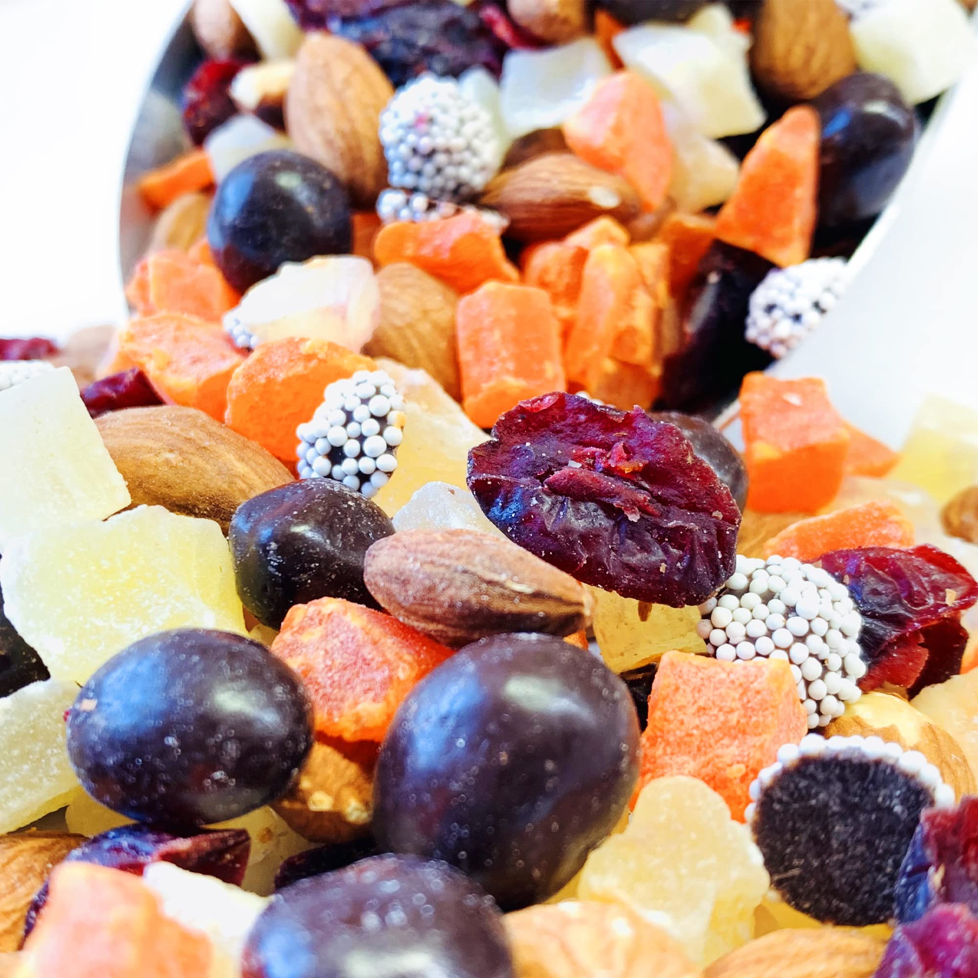 NY SPICE SHOP Premium Cool Brew Espresso Trail Mix with Almonds, Cashews & Dried Fruits - Healthy Protein Snack for Adults & Kids - 1lb Resealable Bag - Perfect for Hiking, Office Snacks & Road Trips