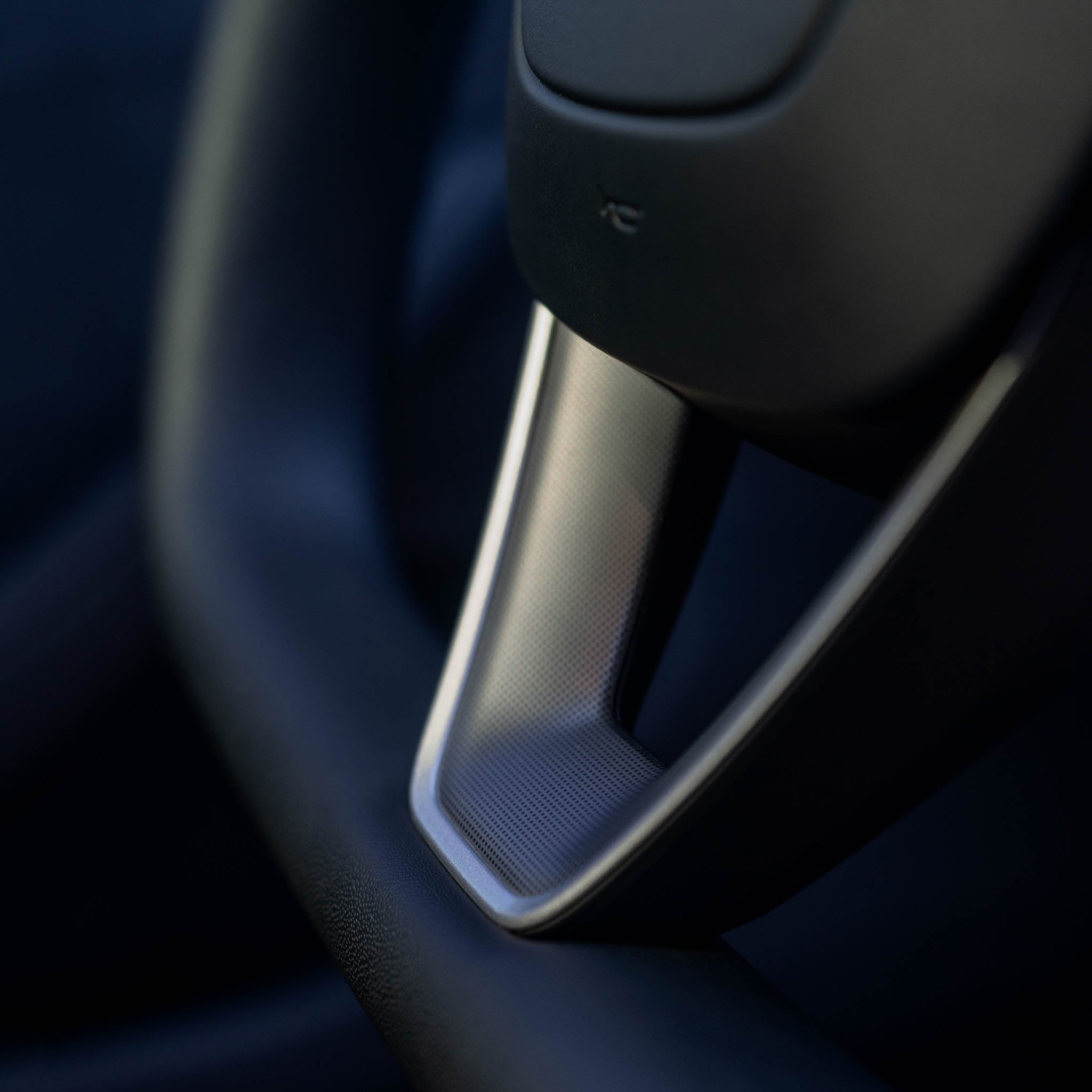Tesla Model 3 Highland Yoke Steering Wheel & Screen Swivel Mount Bundle - Premium Upgrade Kit for Enhanced Driving Experience | Perfect for Tesla Enthusiasts & Custom Car Modifications