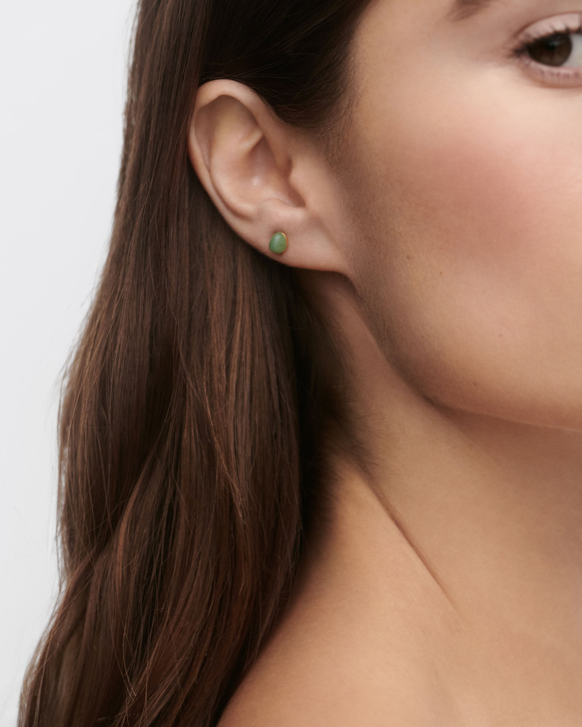 Green Aventurine Dangle Earrings for Women – Healing Crystal Pierced Ear Jewelry for Spiritual Balance & Positive Energy | Perfect for Yoga, Meditation & Boho Fashion