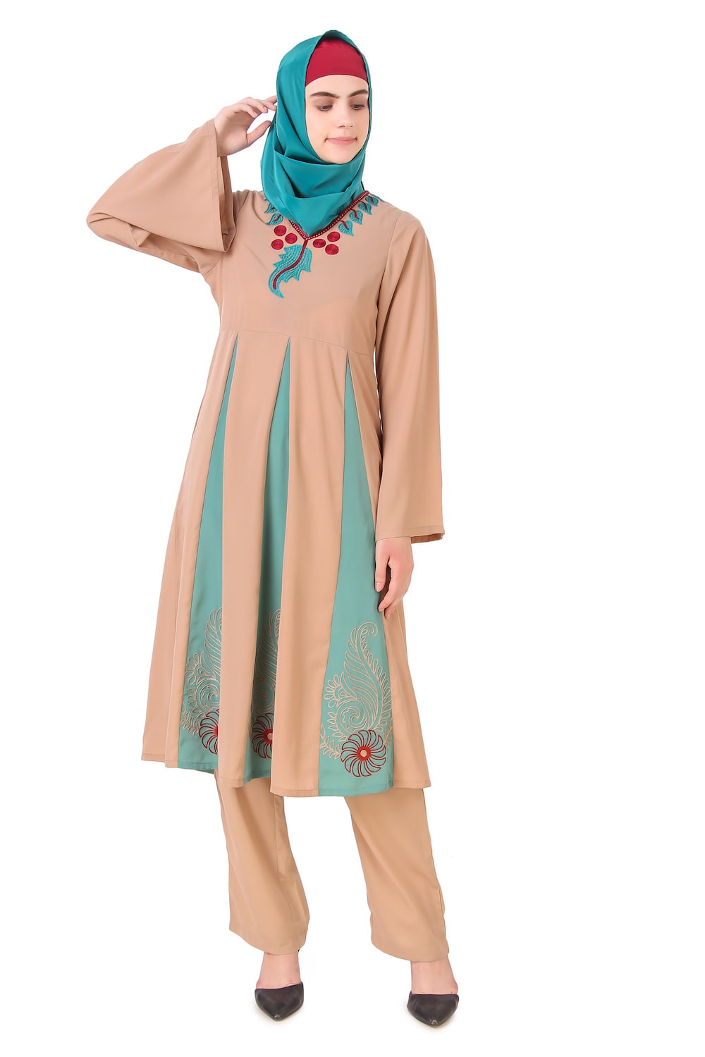 Stylish Jameelah Salwar Kameez Outfit - Traditional Pakistani Dress for Women - Perfect for Weddings, Parties & Festive Occasions