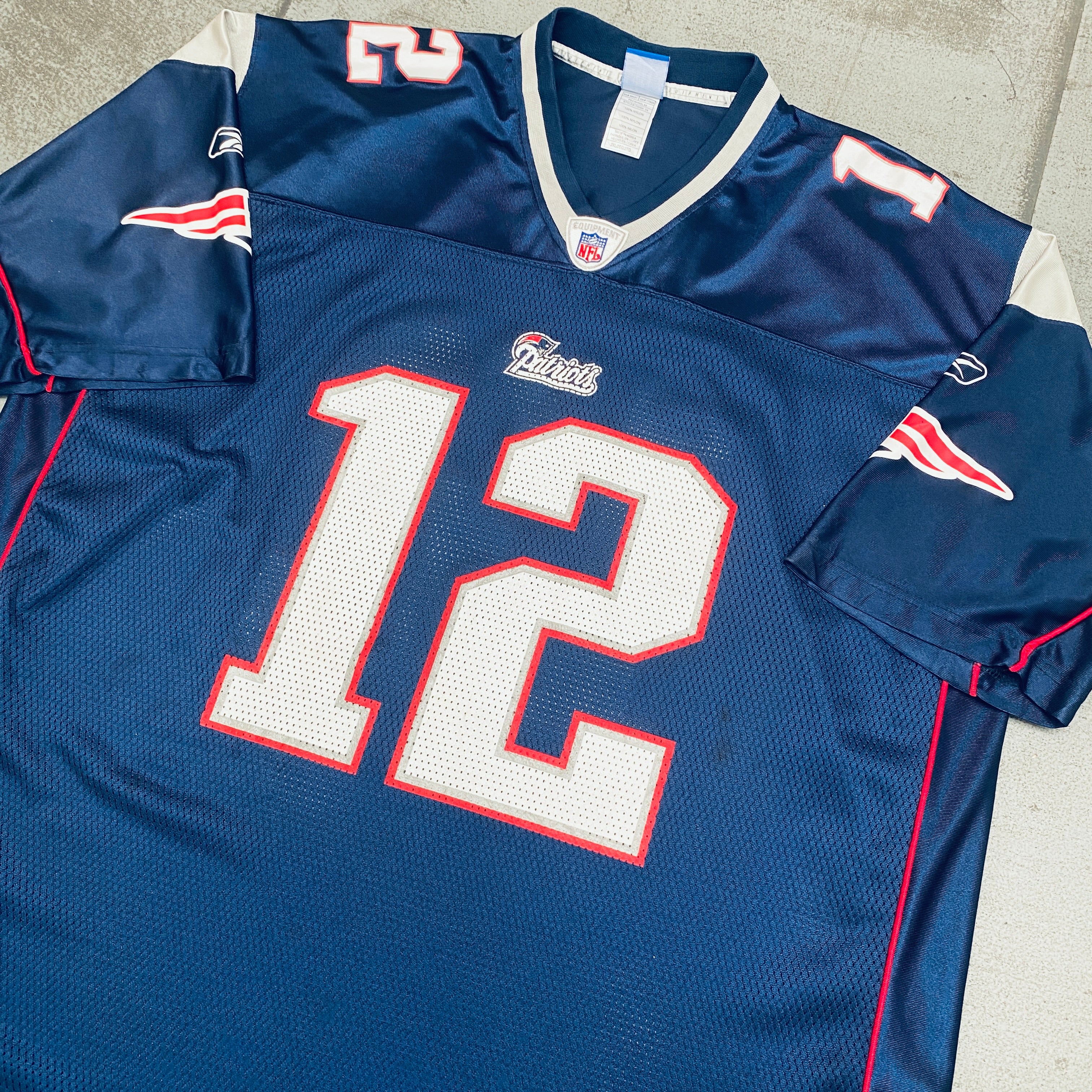 New England Patriots Tom Brady 2004/05 Jersey - XXL Size Official NFL Football Fan Gear for Men - Perfect for Game Day, Tailgating & Sports Memorabilia Collection