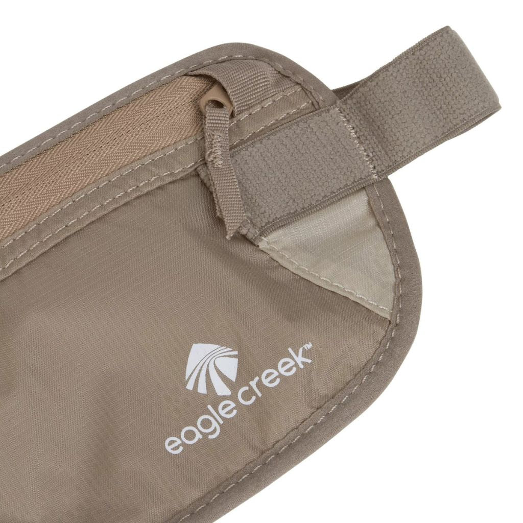 Eagle Creek Undercover Money Belt - Secure Travel Wallet for Cash & Cards | Khaki | Perfect for International Travel, Hiking & Daily Commute