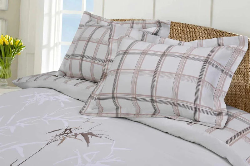 Elmwood 100% Cotton Floral Plaid Duvet Cover Set - 3 Piece Bedding Set with Pillowcases, Soft & Breathable for All Seasons - Perfect for Master Bedroom, Guest Room, or Vacation Home Decor