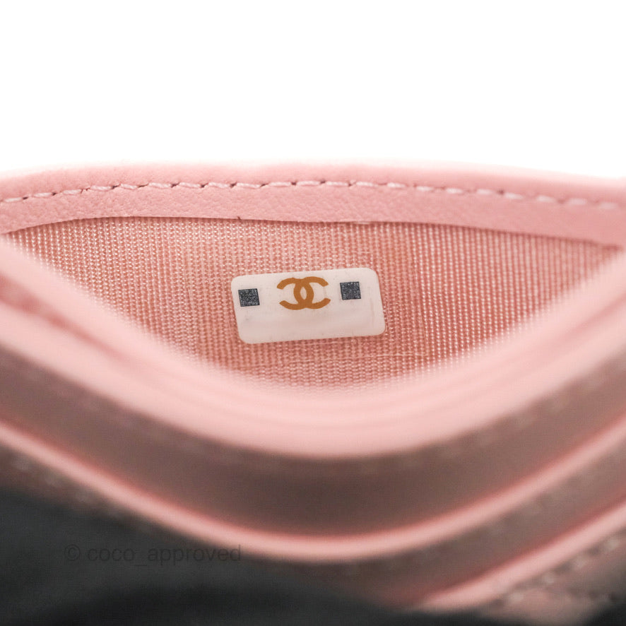 Chanel Chevron Classic Flat Card Holder in Pink Lambskin with Silver Hardware - Luxury Compact Wallet for Everyday Use & Gift Giving