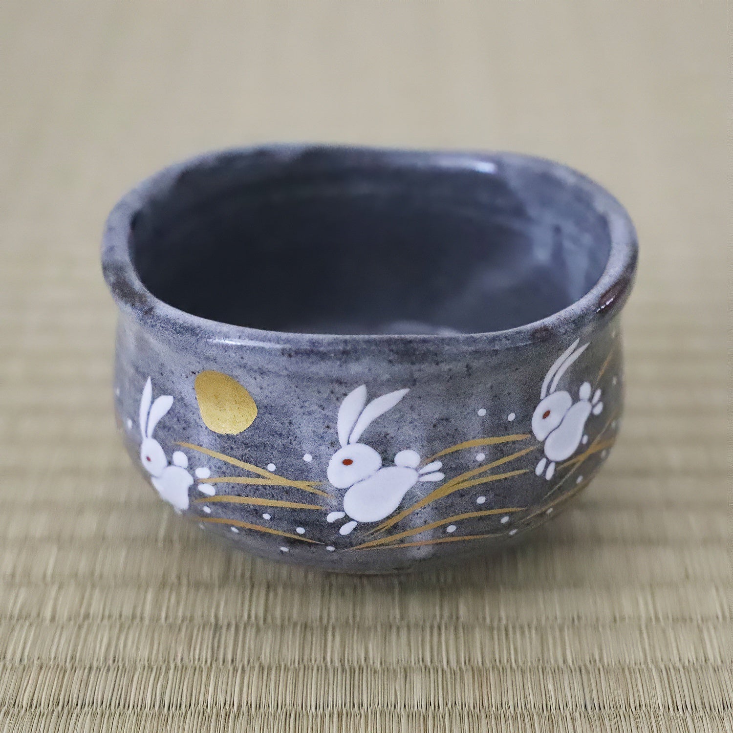 Japanese Kutani Ware Porcelain Hopping Rabbit Matcha Tea Bowl - Handcrafted Ceramic Tea Cup for Matcha, Green Tea & Japanese Tea Ceremony - Perfect Gift for Tea Lovers