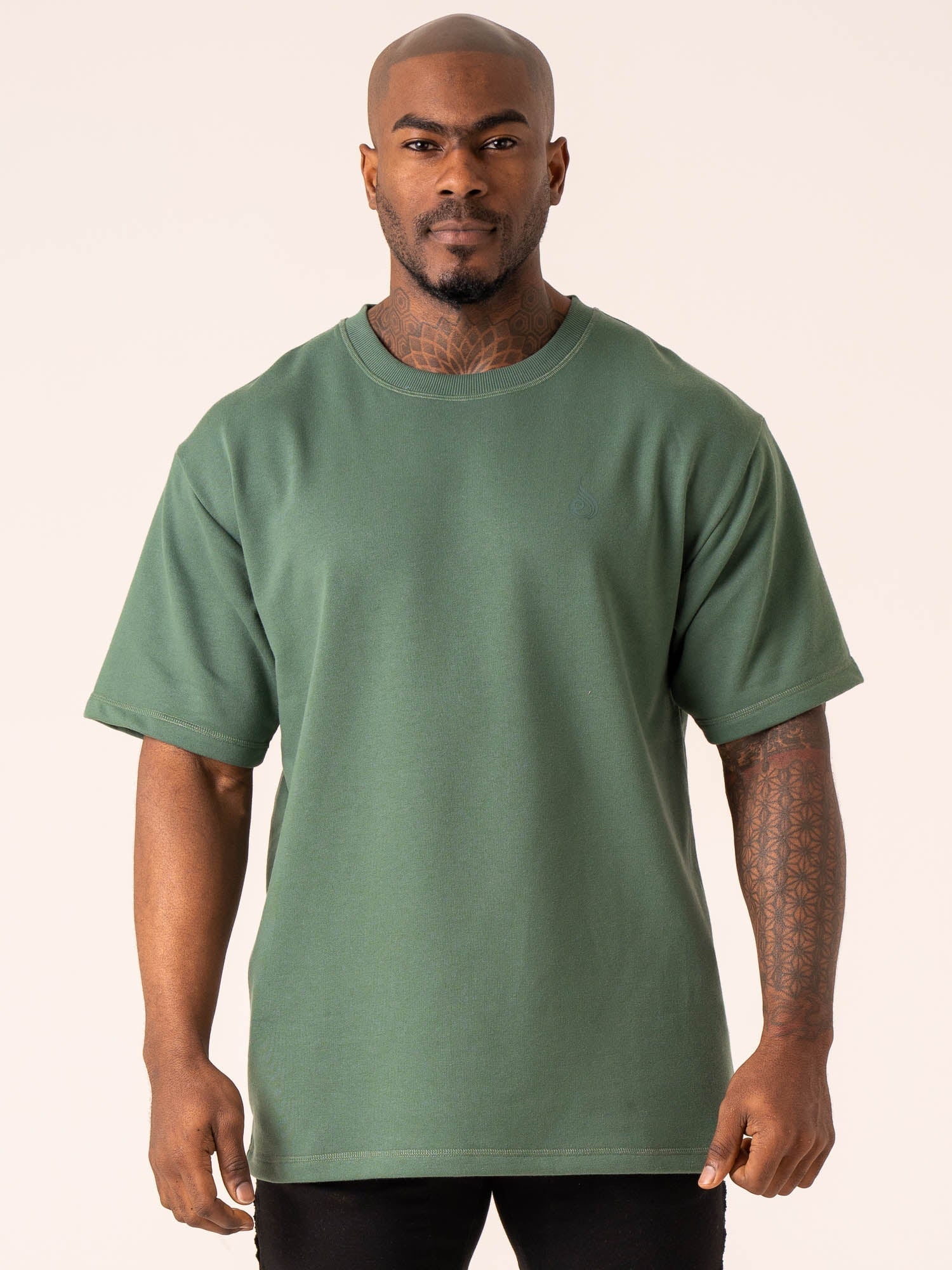 Vintage Oversized Fleece T-Shirt for Women & Men - Soft & Cozy Fern Green Pullover - Perfect for Casual Wear, Loungewear & Street Style Outfits
