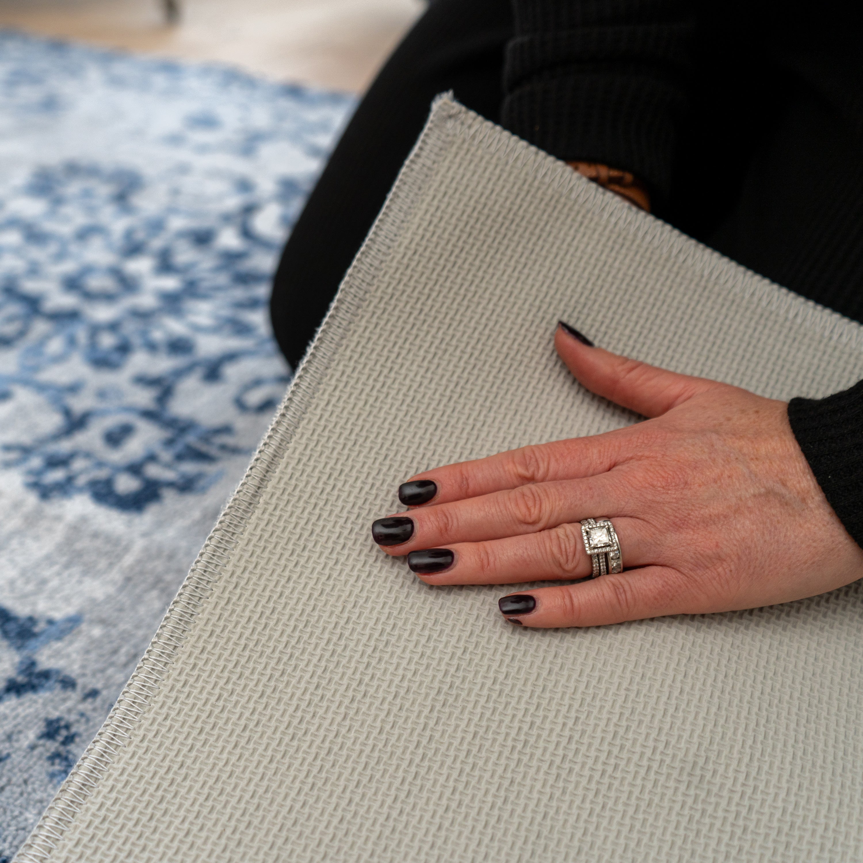 D&D Faraday Washable Rug - Blue | Non-Slip Indoor/Outdoor Area Rug | Perfect for Living Room, Bedroom, Patio & Office Decor