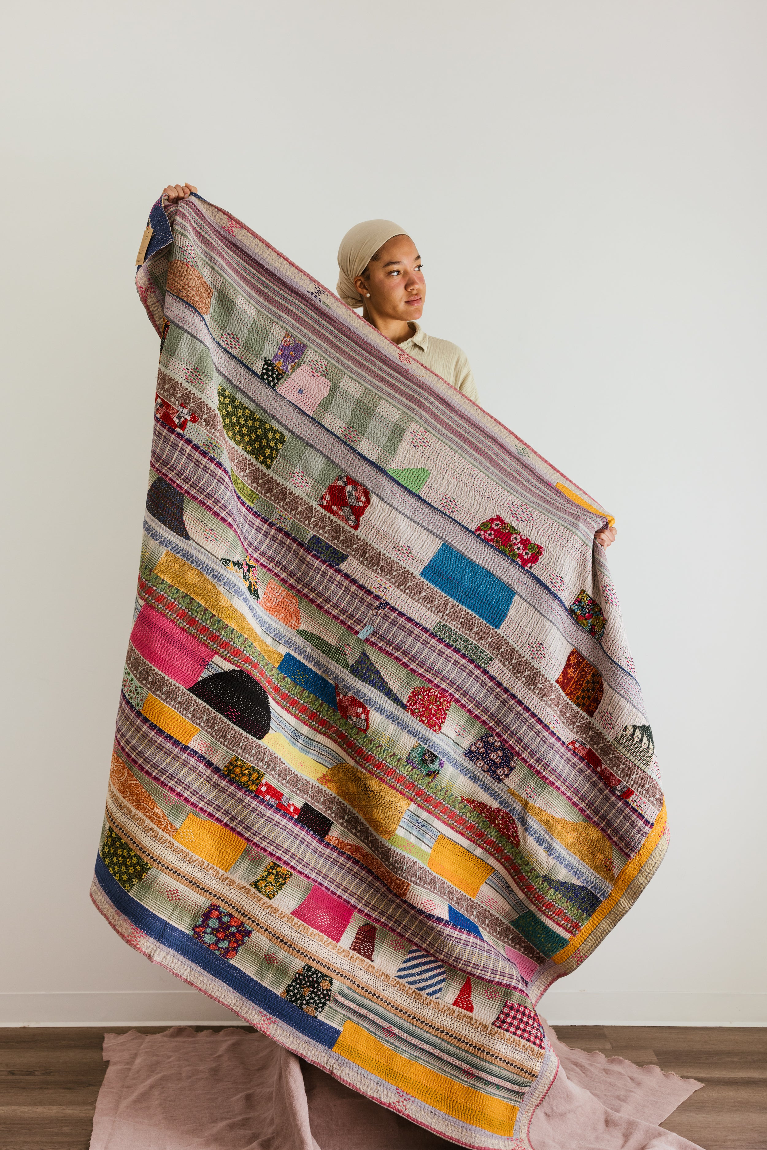 Aloka + BS Quilt #76 - Premium Quality Quilt for Home & Bedroom Decor - Perfect for Cozy Nights, Guest Rooms & Luxury Bedding