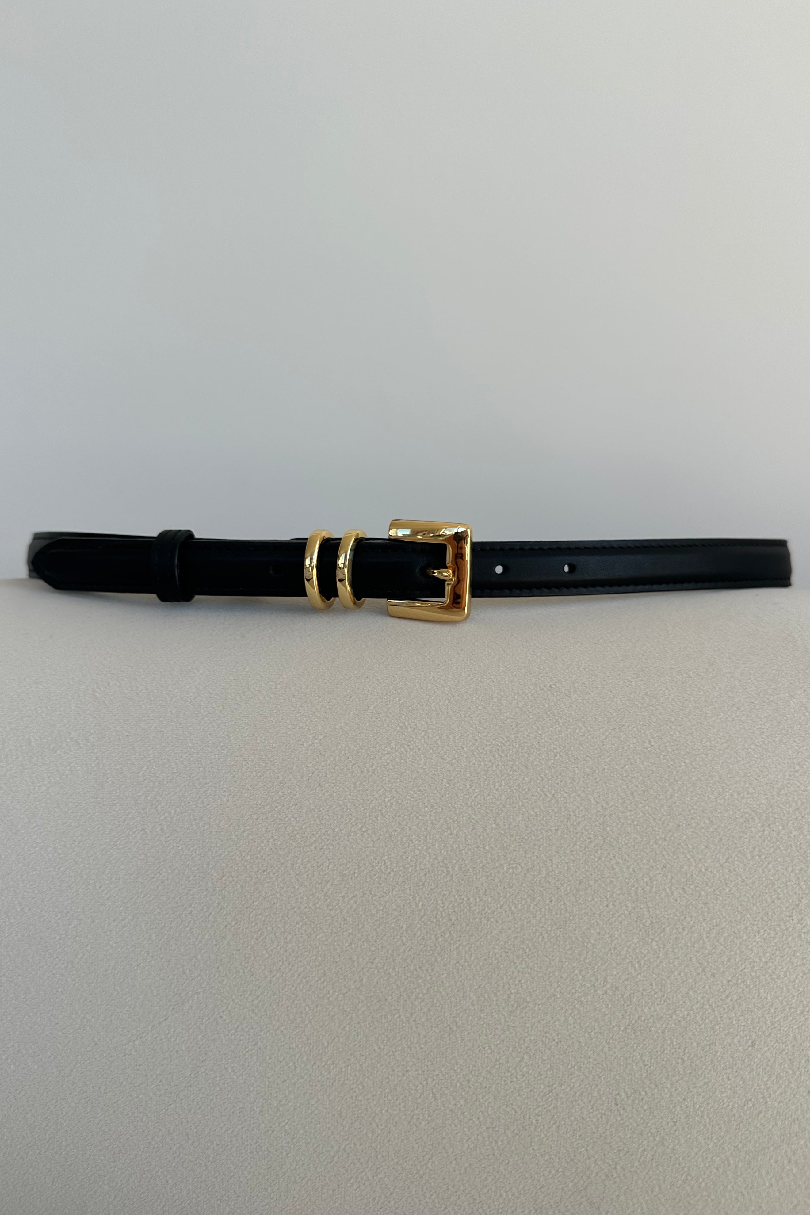 ICON Belt for Men & Women - Premium Black & Gold Buckle - Stylish Adjustable Waist Belt for Casual, Office & Formal Wear