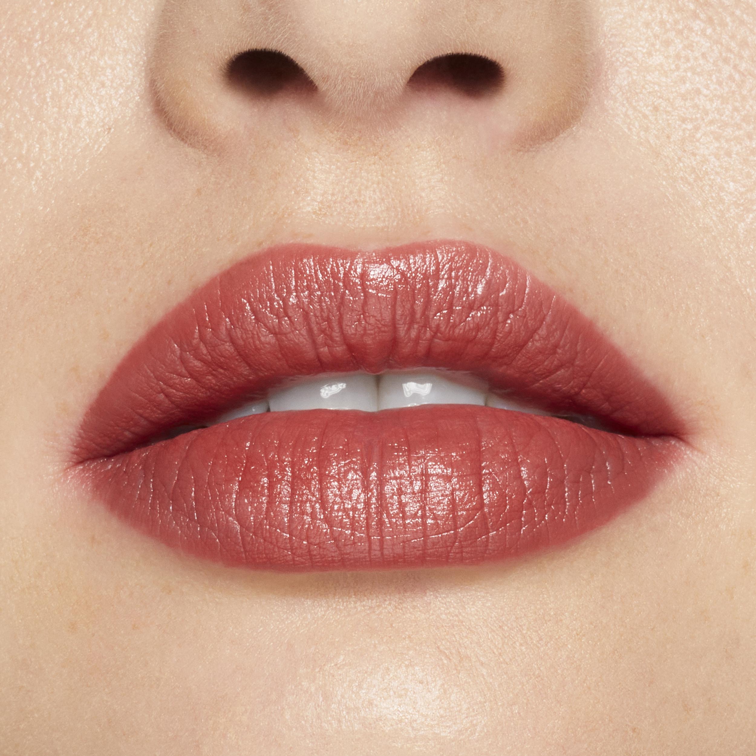 Long-Lasting Matte Creme Lipstick - Hydrating & Non-Drying, 12 Vibrant Colors for All-Day Wear - Perfect for Parties, Dates & Everyday Makeup Looks